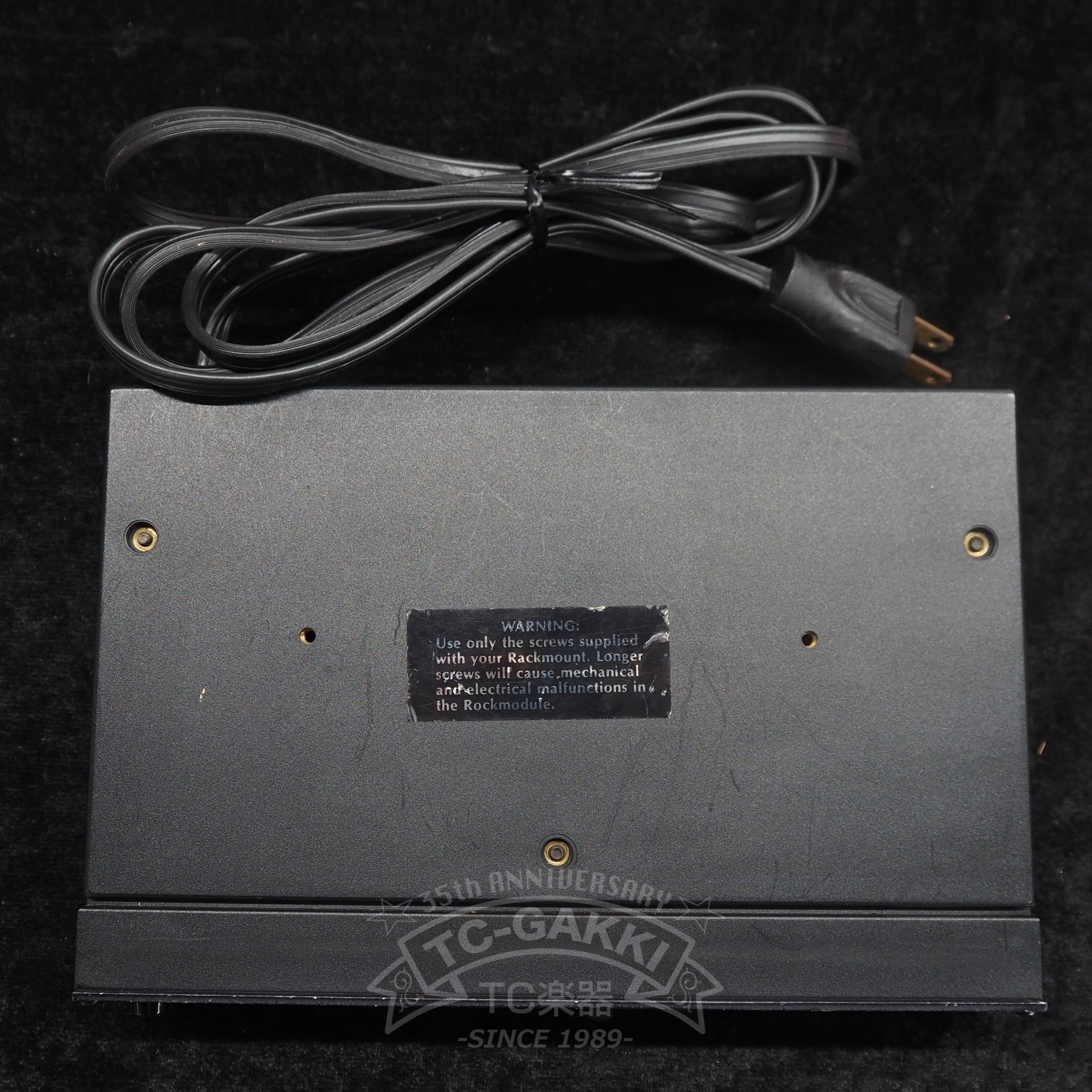 GUITAR COMPRESSOR MODEL 100 - TC楽器 - TCGAKKI