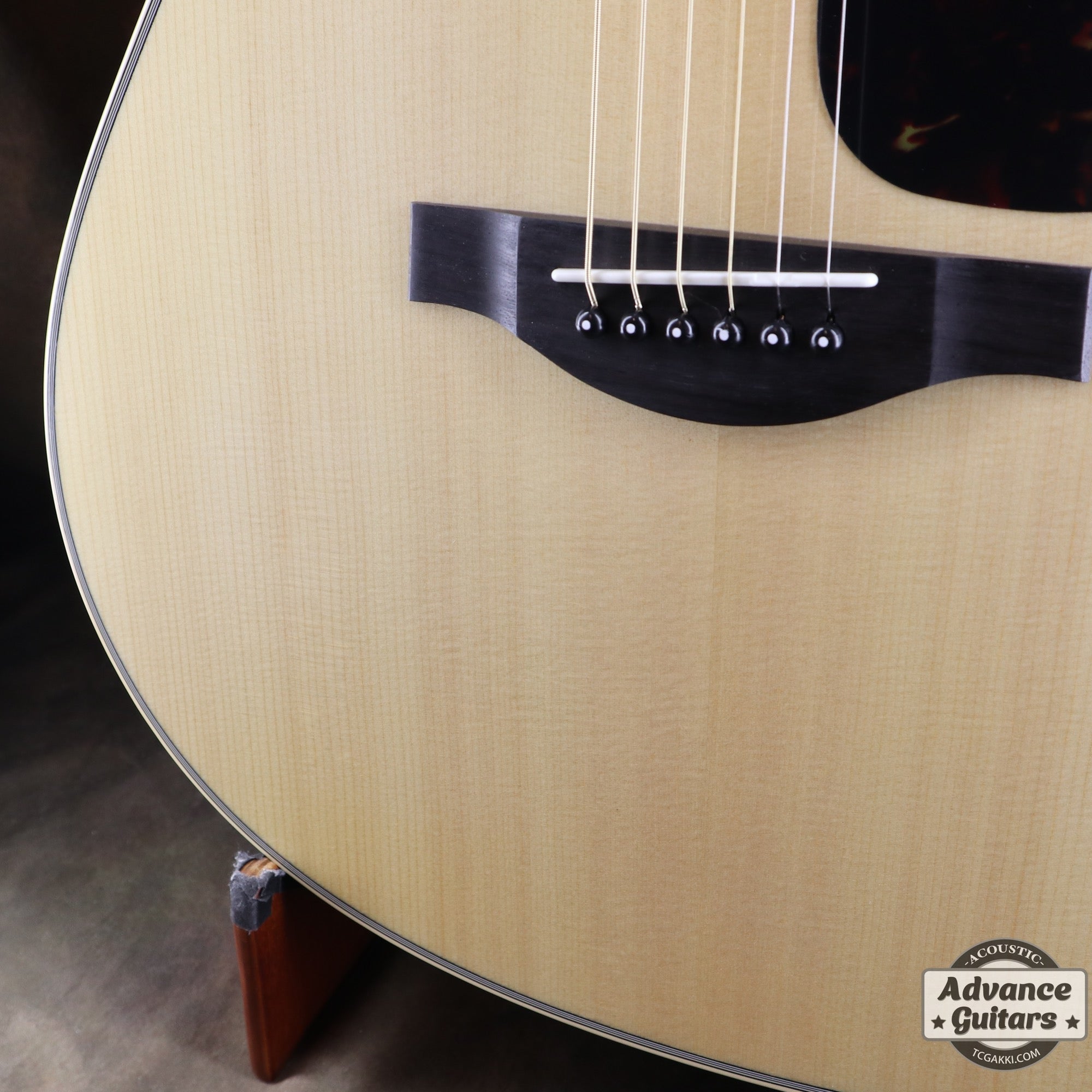 【新品】LL6 ARE - TC楽器 - TCGAKKI