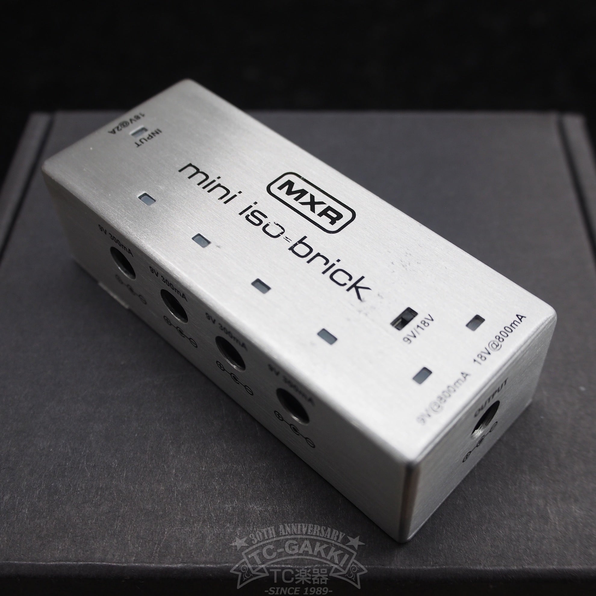 M-239 Mini Iso-Brick Power Supply