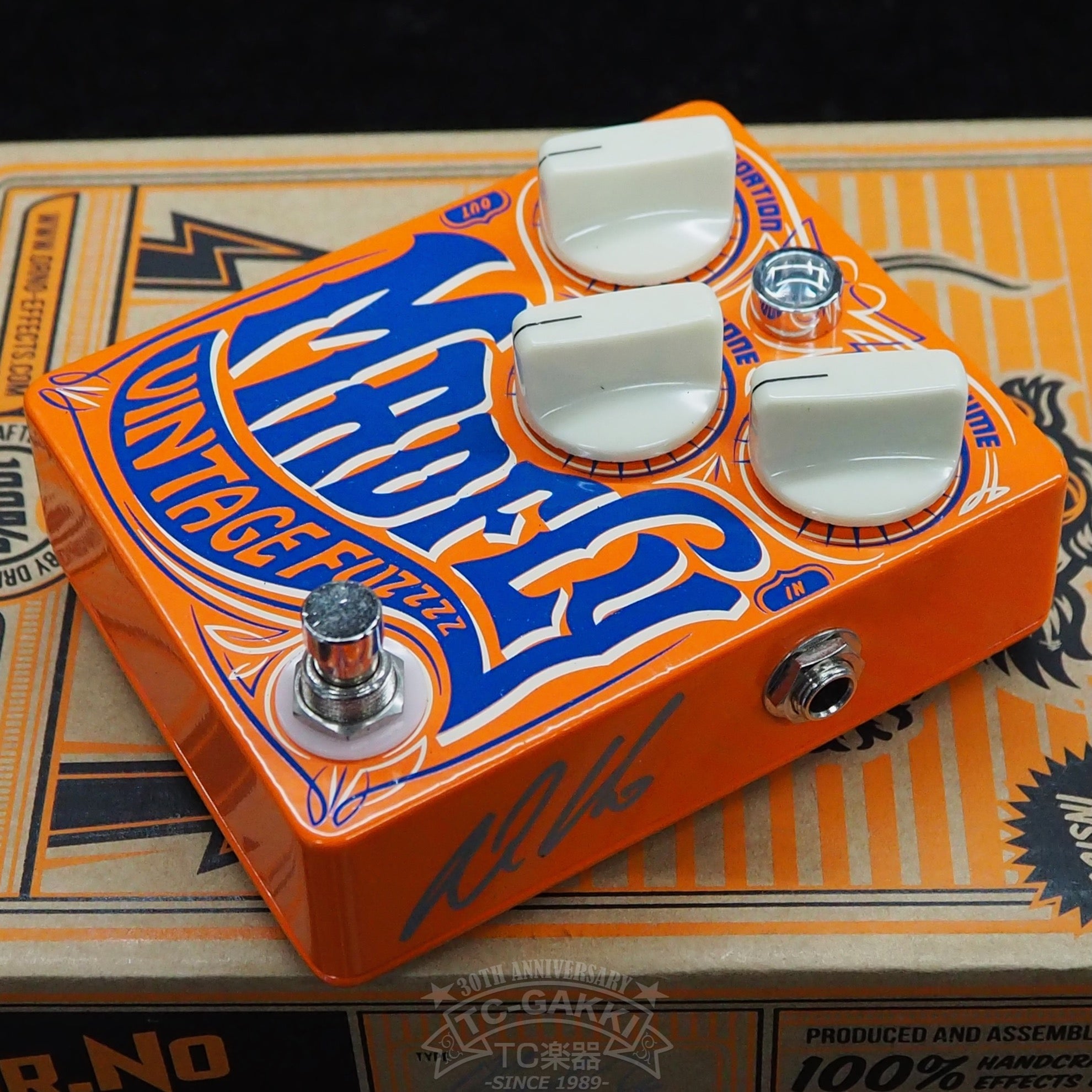 MADFLY VINTAGE FUZZZZ - TC楽器 - TCGAKKI