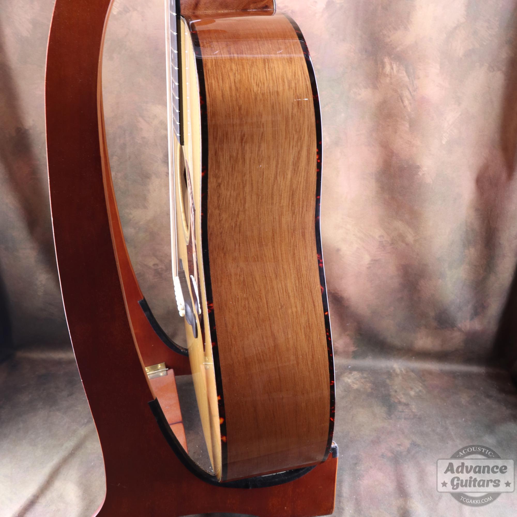 Mahogany Early Slope Shoulder Advance Guitars Signature Model - TC楽器 - TCGAKKI