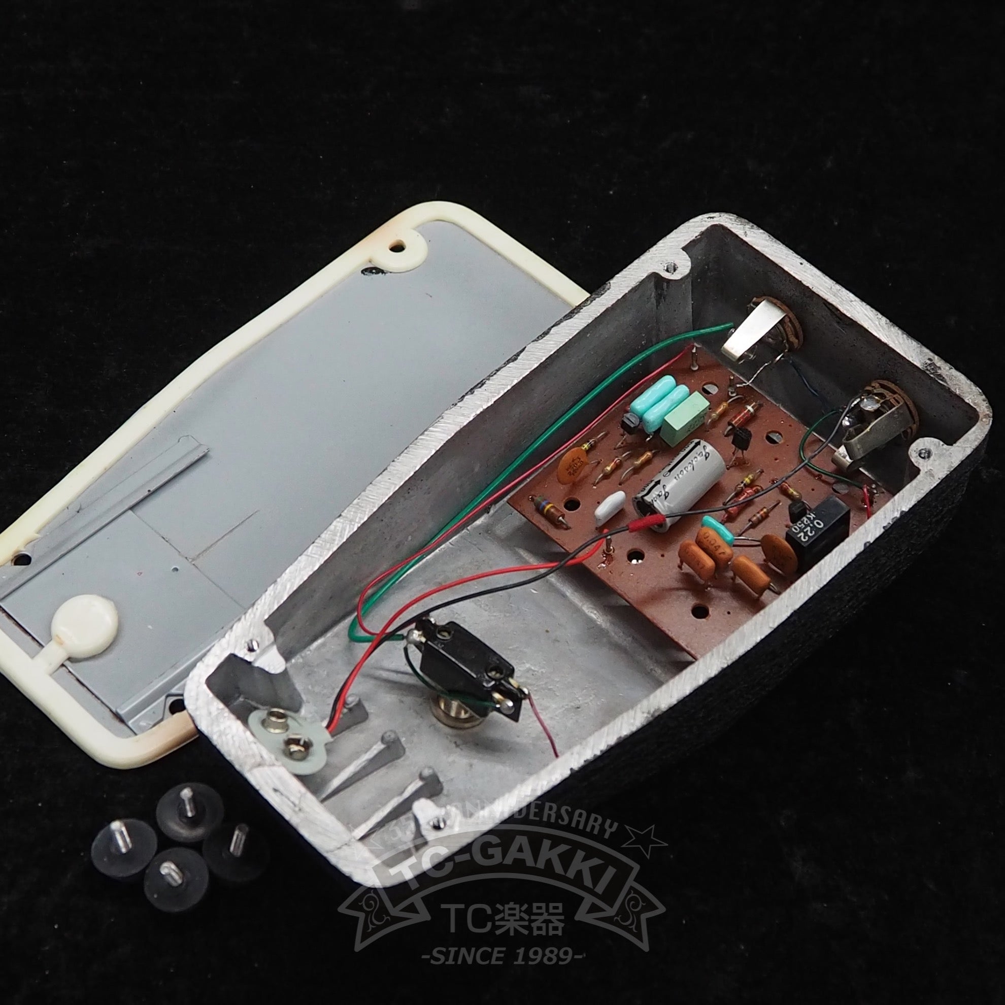 Play Boy HF MODULATOR (250.061) - TC楽器 - TCGAKKI