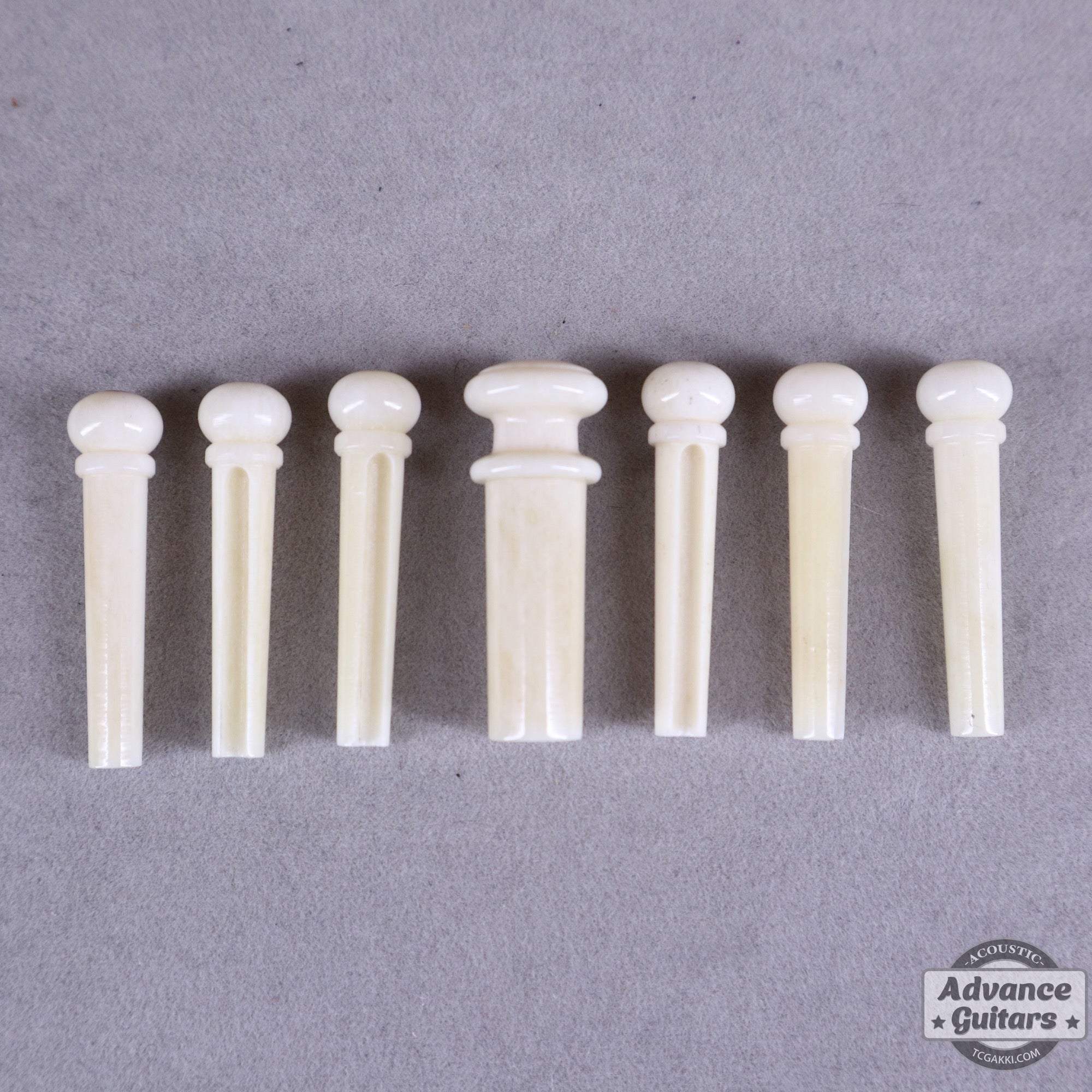 Preciso Bridge Pin & End Pin Set(Bone & Abalone Dot) - TC楽器 - TCGAKKI