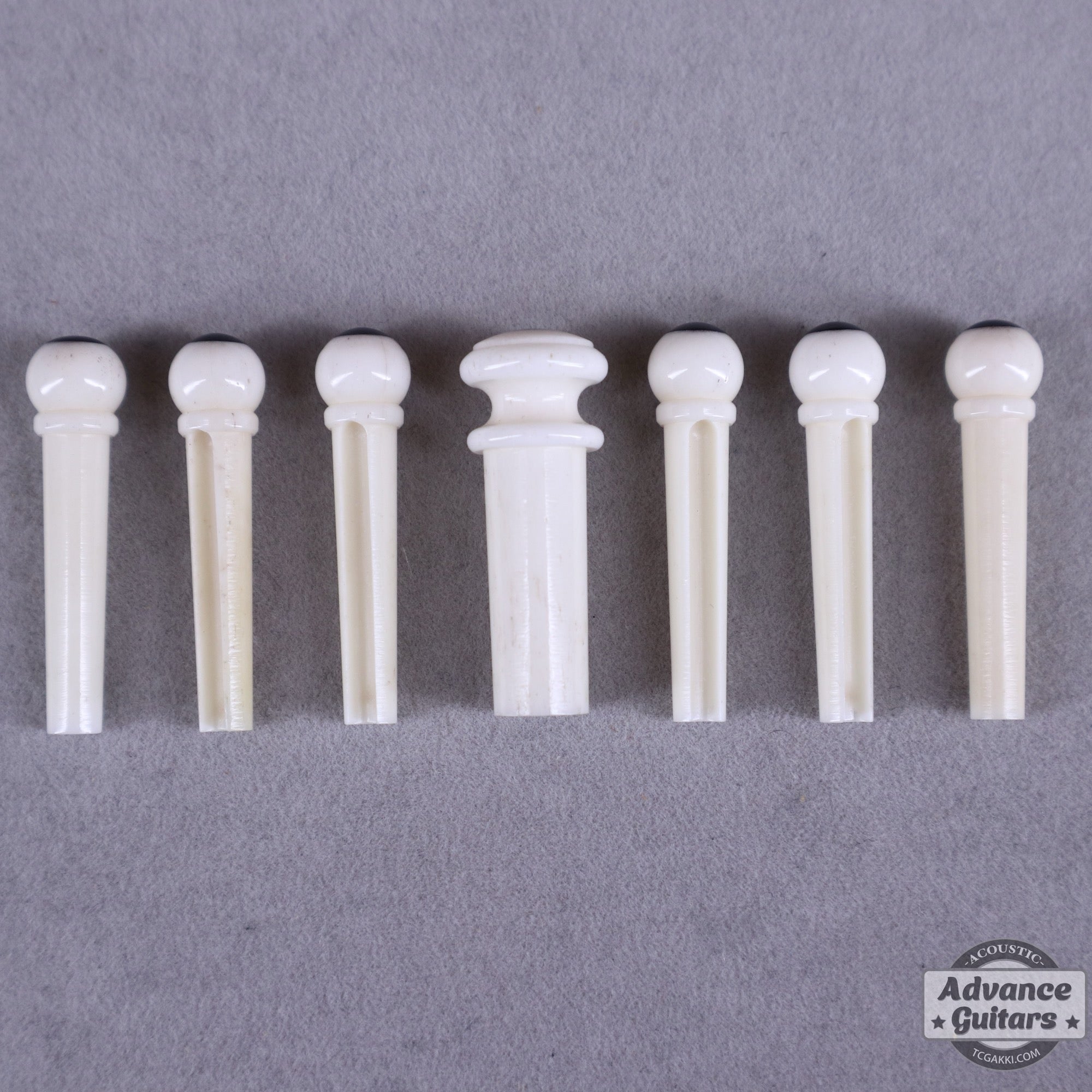 Preciso Domed Bridge Pin & End Pin Set(Bone & Ebony Dot) - TC楽器 - TCGAKKI
