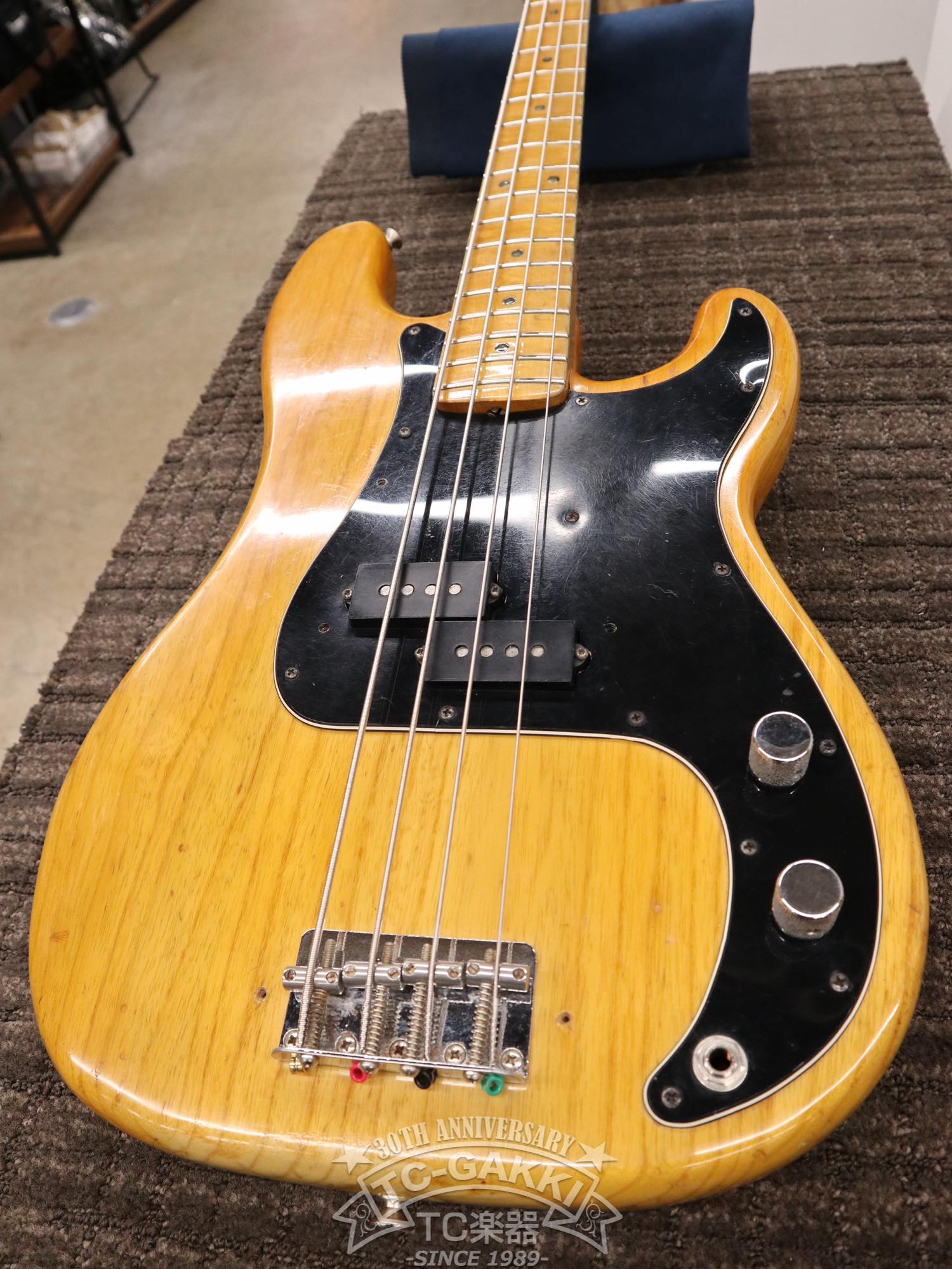 Fender 1977 PRECISION BASS