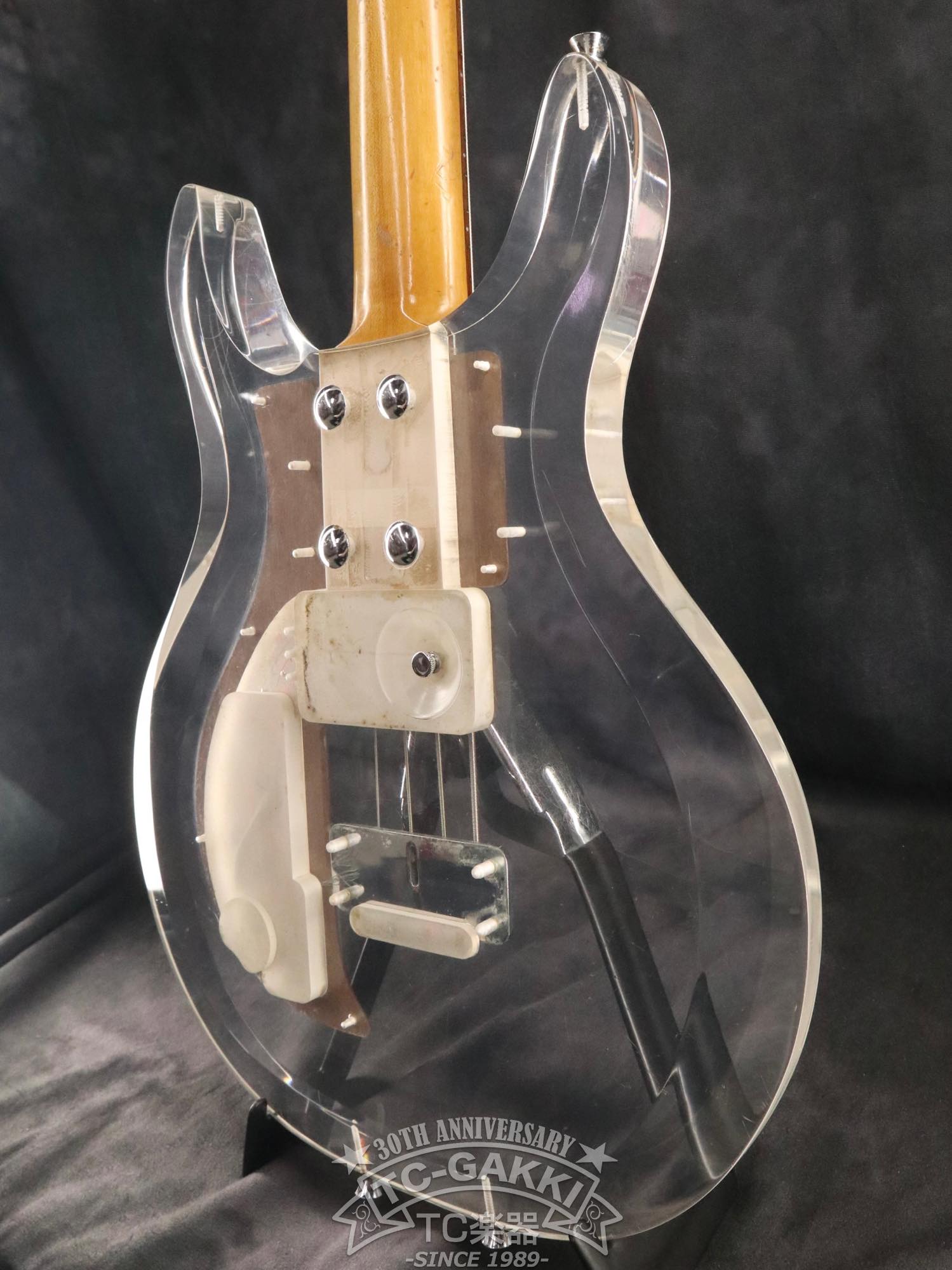 Guitare basse Dan Armstrong Lucite des années 1970