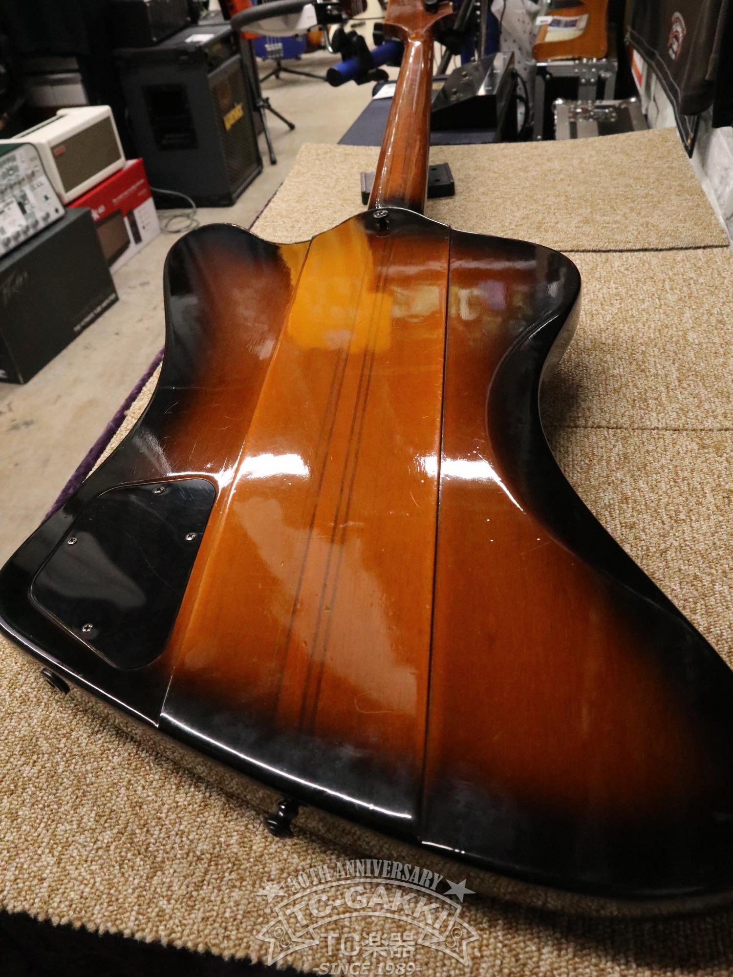 Gibson 2001 Thunderbird IV