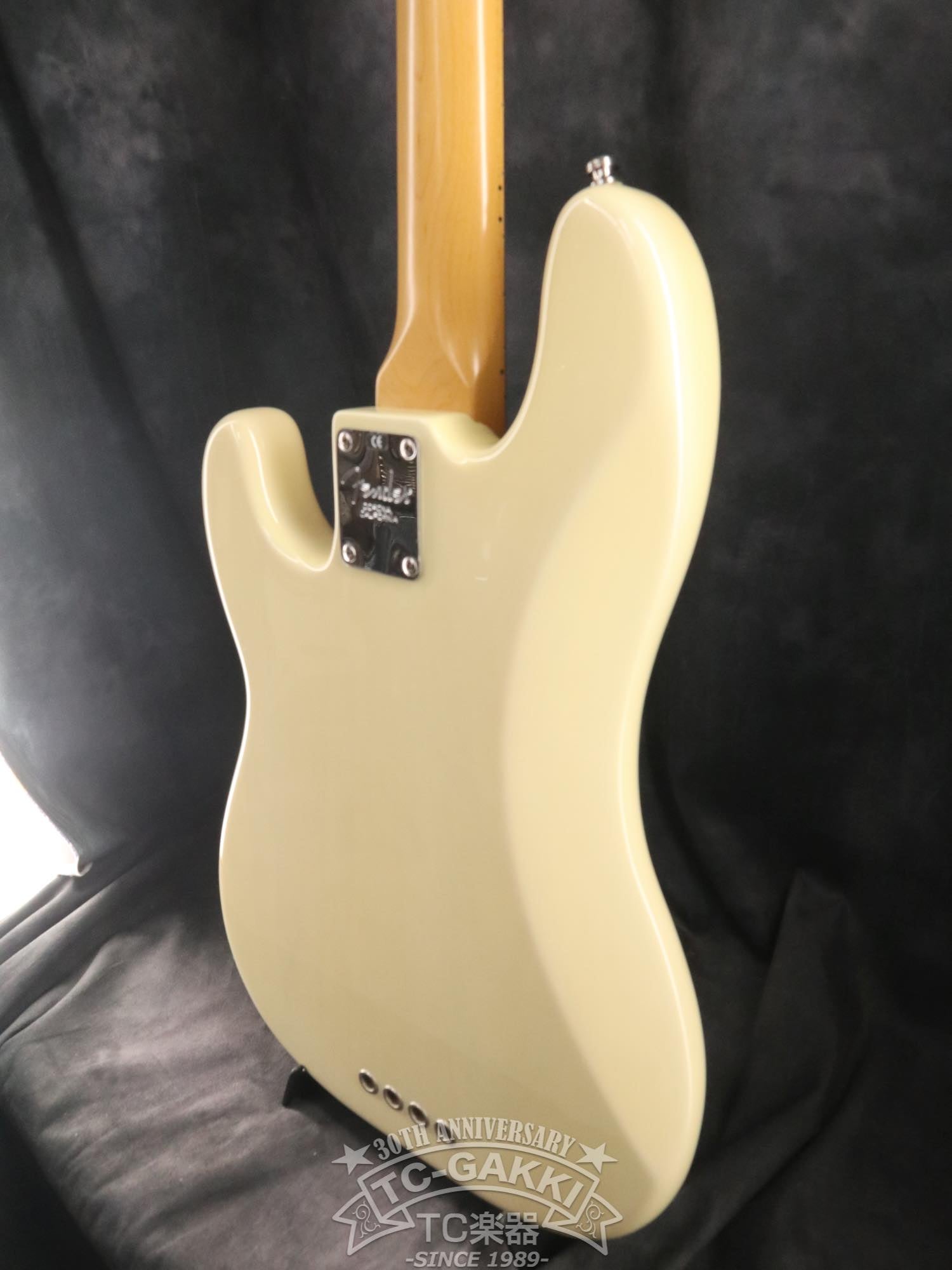 American Standard Precision Bass