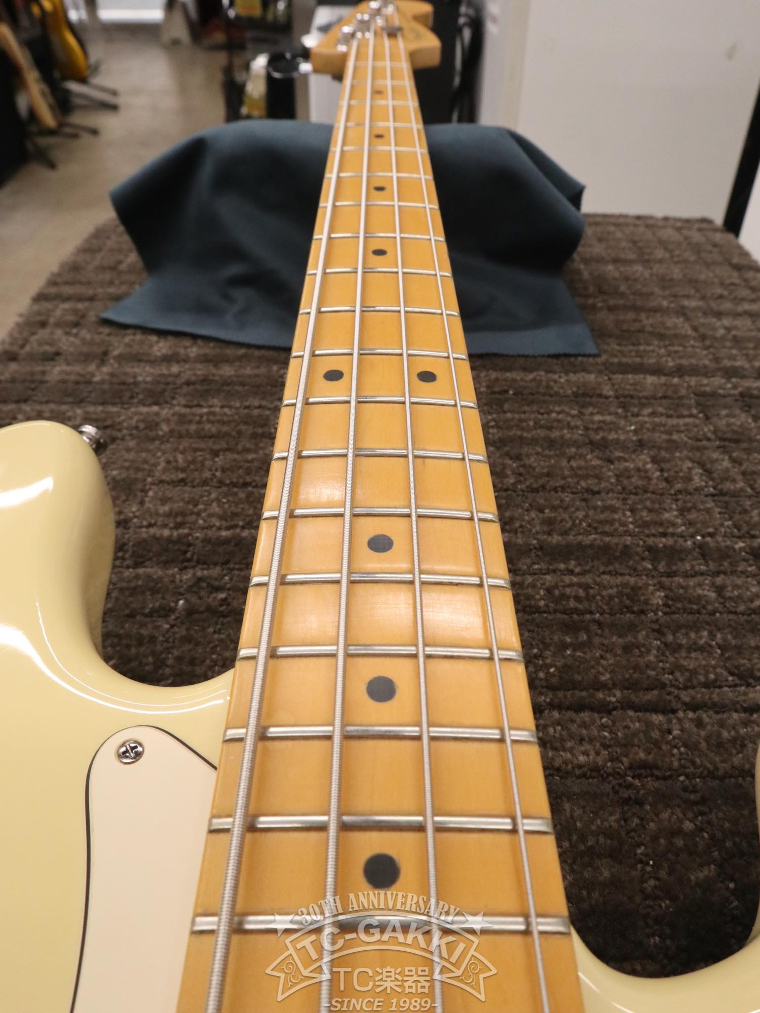 American Standard Precision Bass