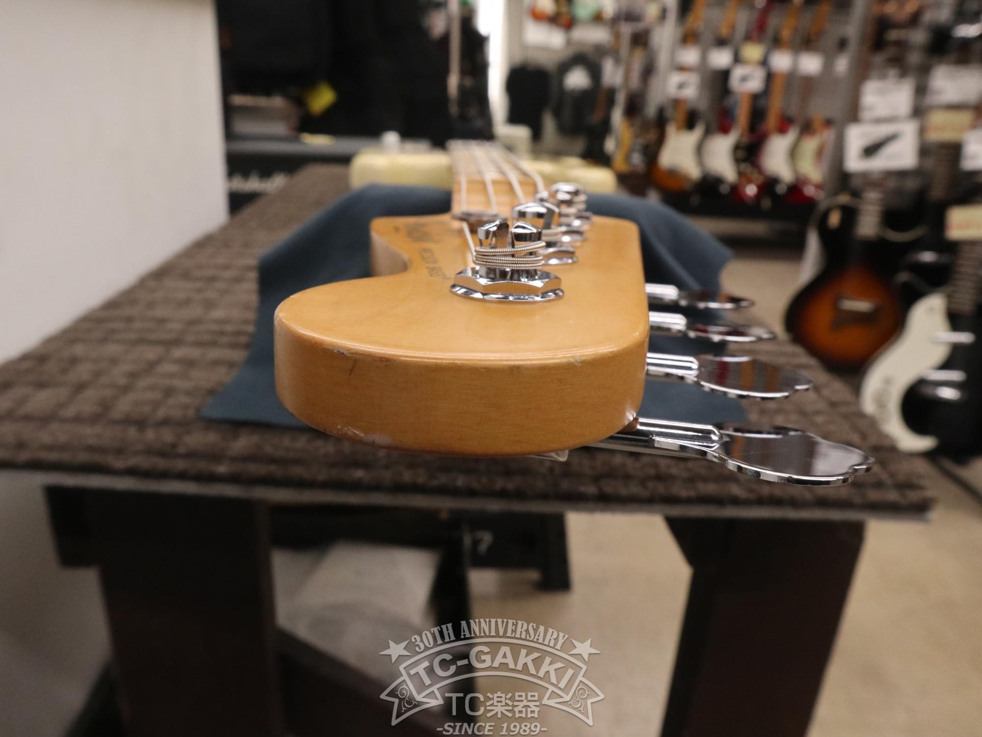 American Standard Precision Bass