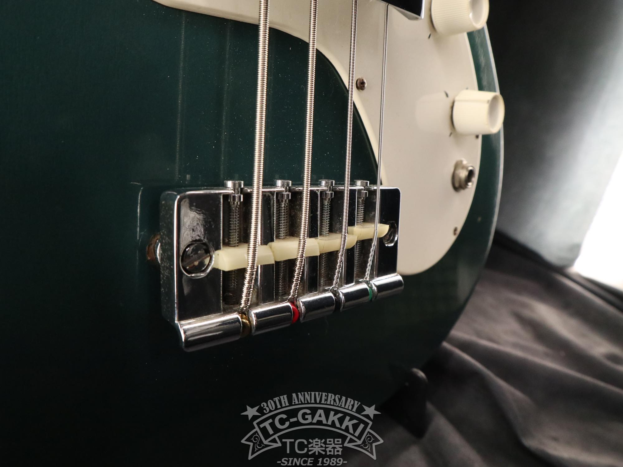 1968 Gibson Melody Maker Bass