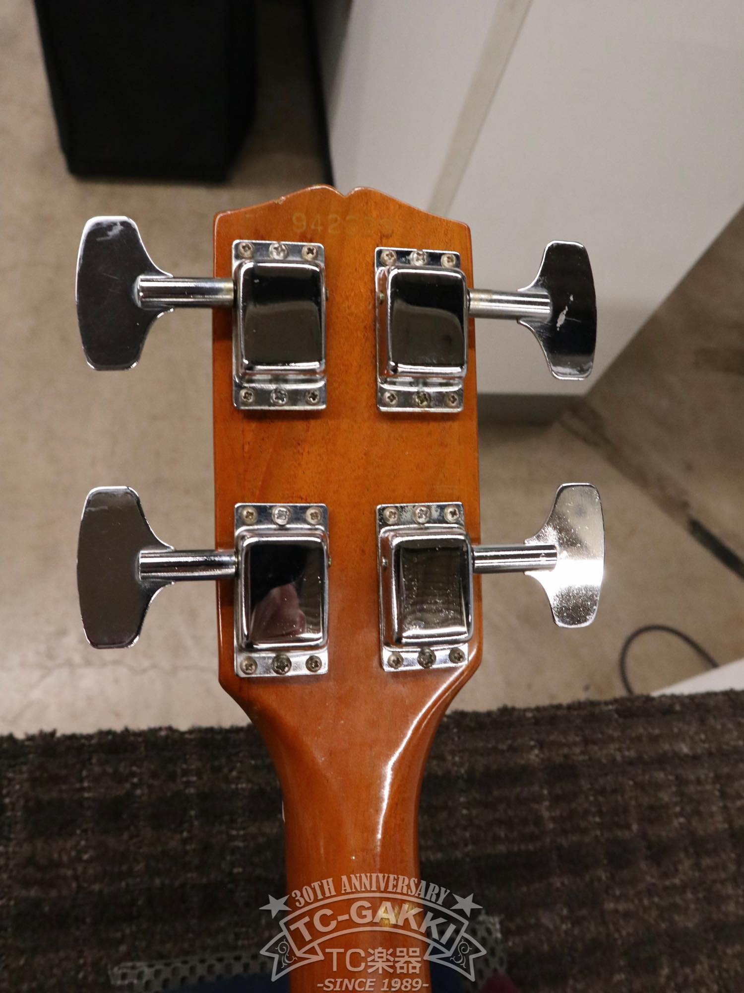 1968 Gibson Melody Maker Bass