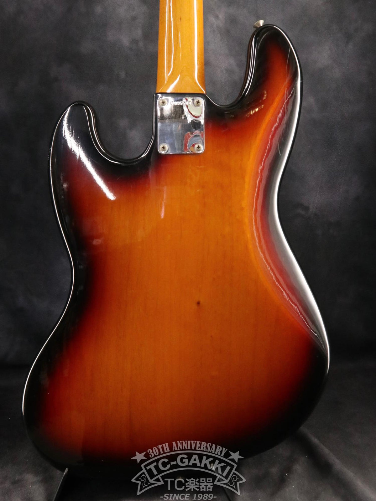 Fender USA 1996 American Vintage 62 Jazz Bass stack 50th Anniversary