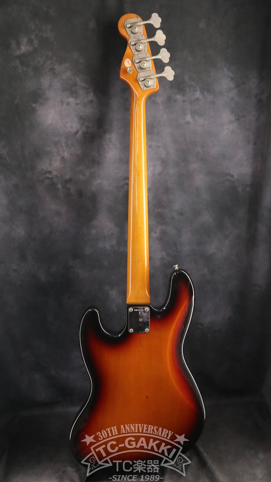 Fender USA 1996 American Vintage 62 Jazz Bass stack 50th Anniversary