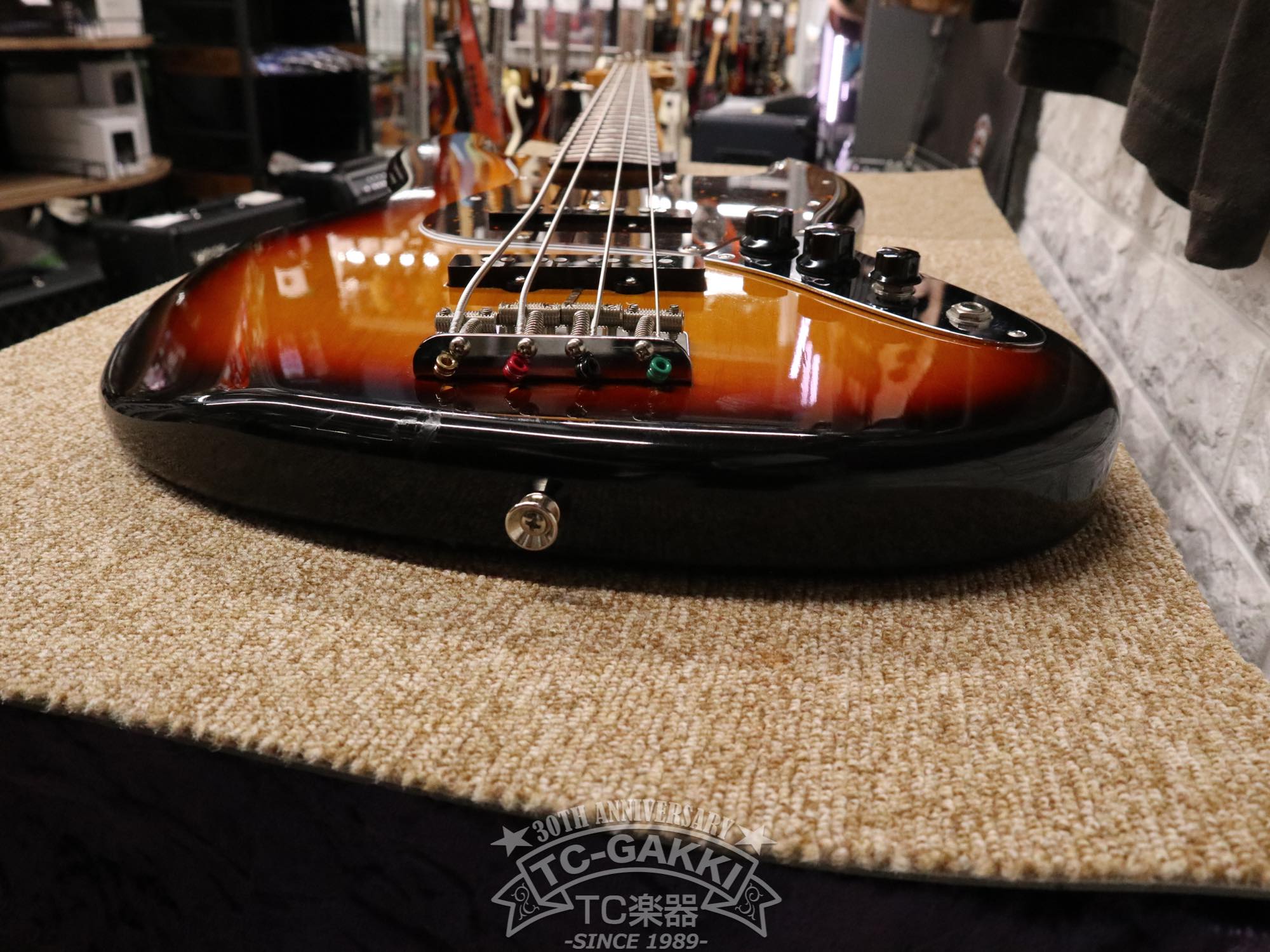 Fender Japan 2010-2012 JB62 VSP