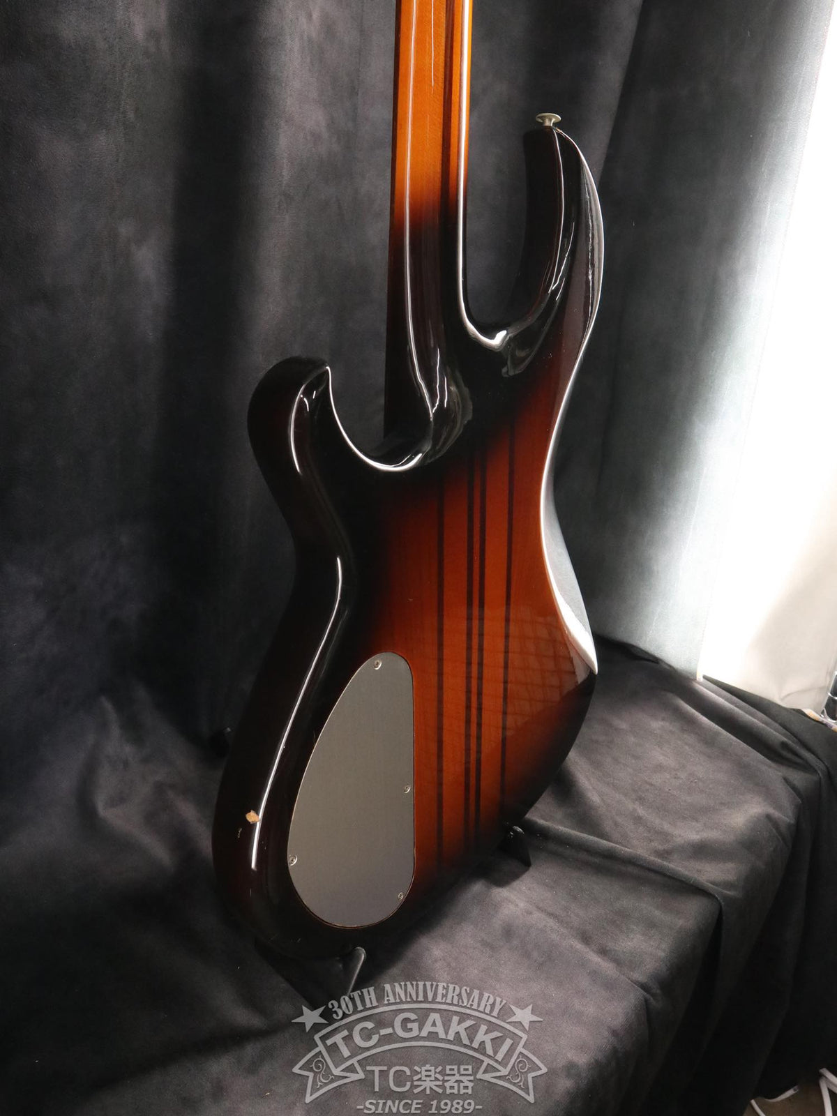 Aria Pro II 1982 SB-R80