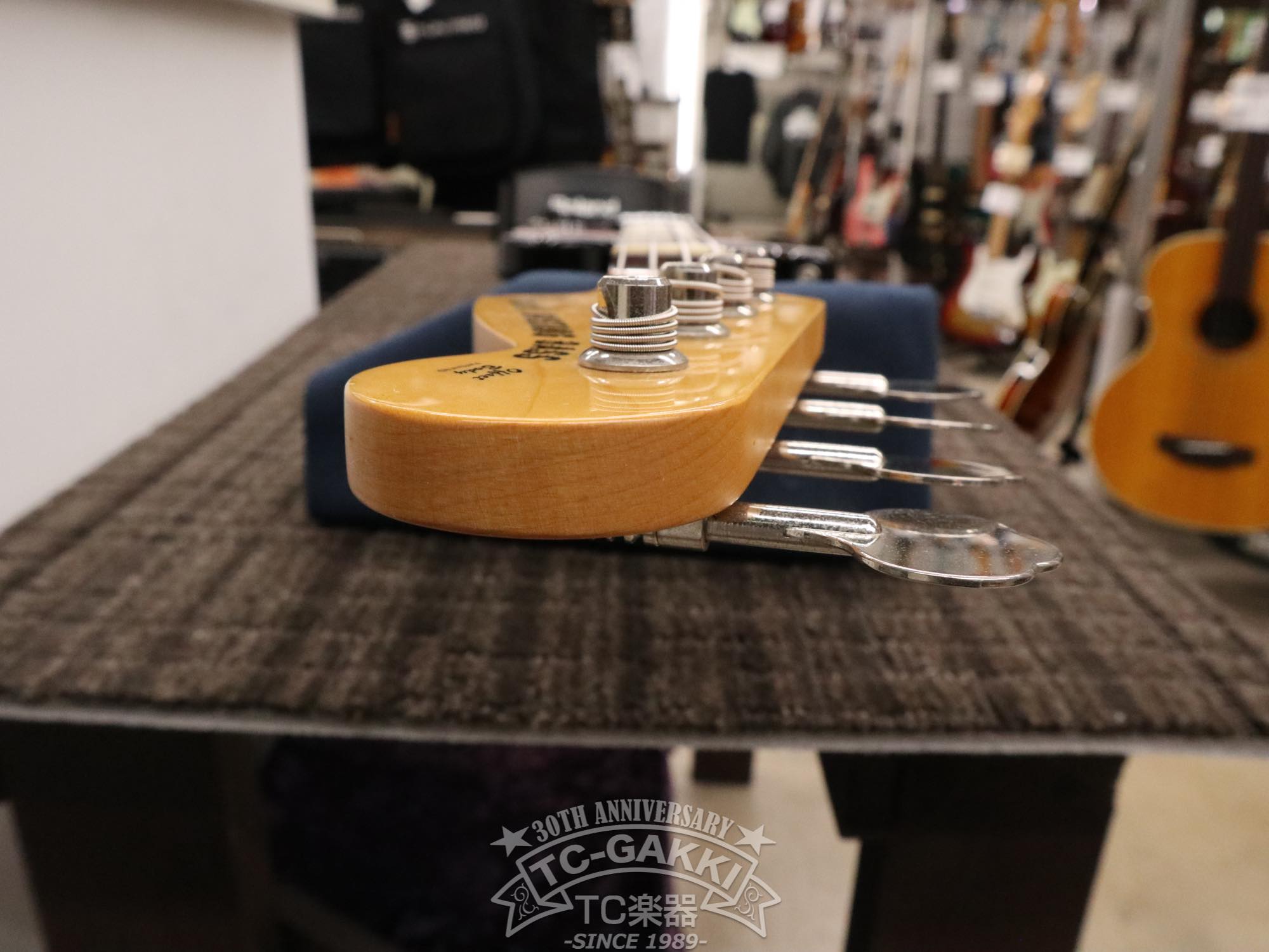 Fender 2020 Made in Japan Hybrid Mustang Bass