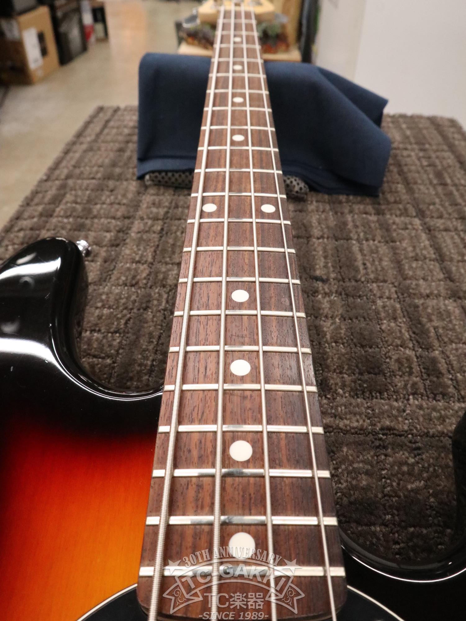 MUSIC MAN 2000s StingRay EX