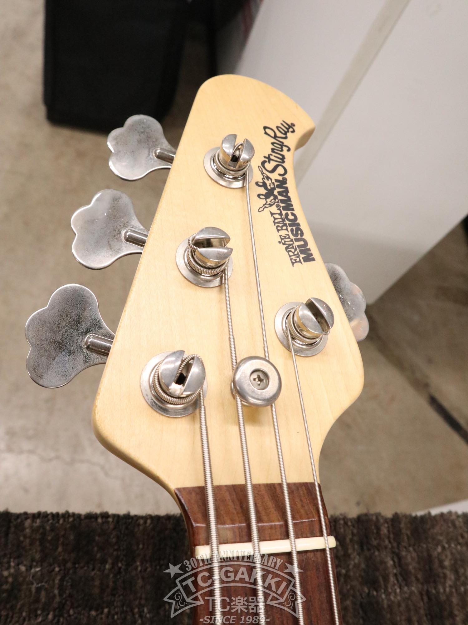 MUSIC MAN 2000s StingRay EX