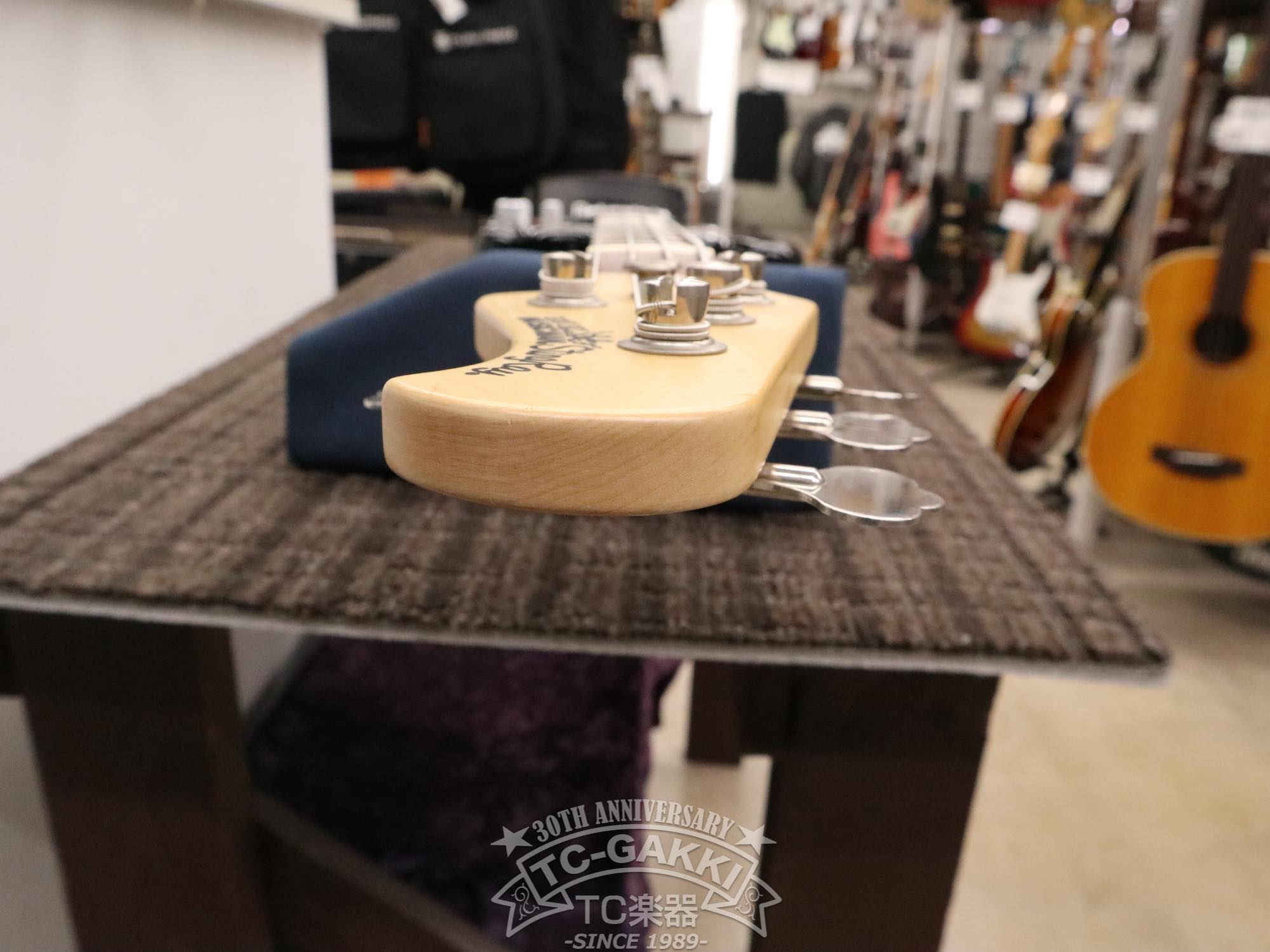 MUSIC MAN 2000s StingRay EX