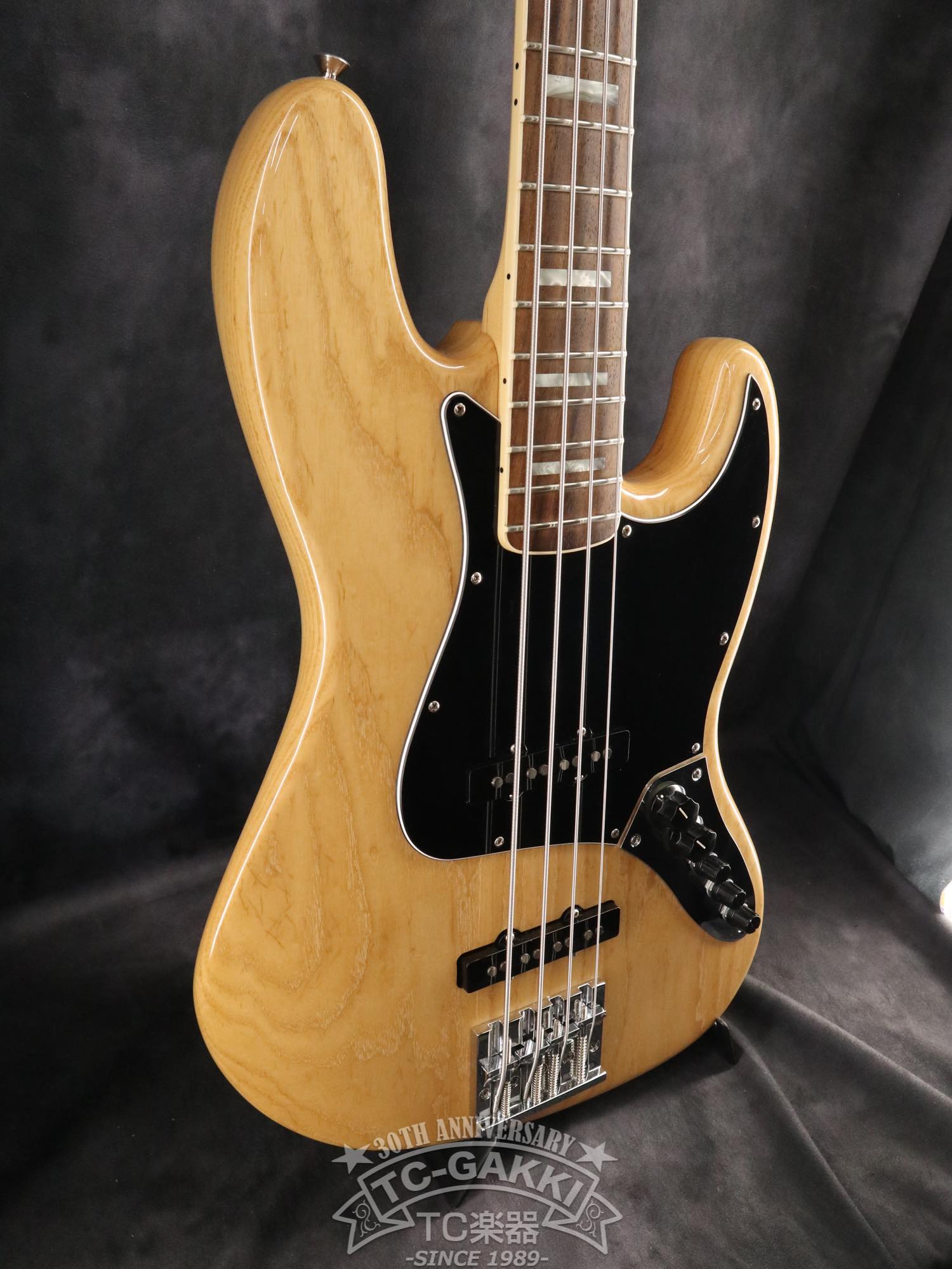 American Vintage '75 Jazz Bass Mod.