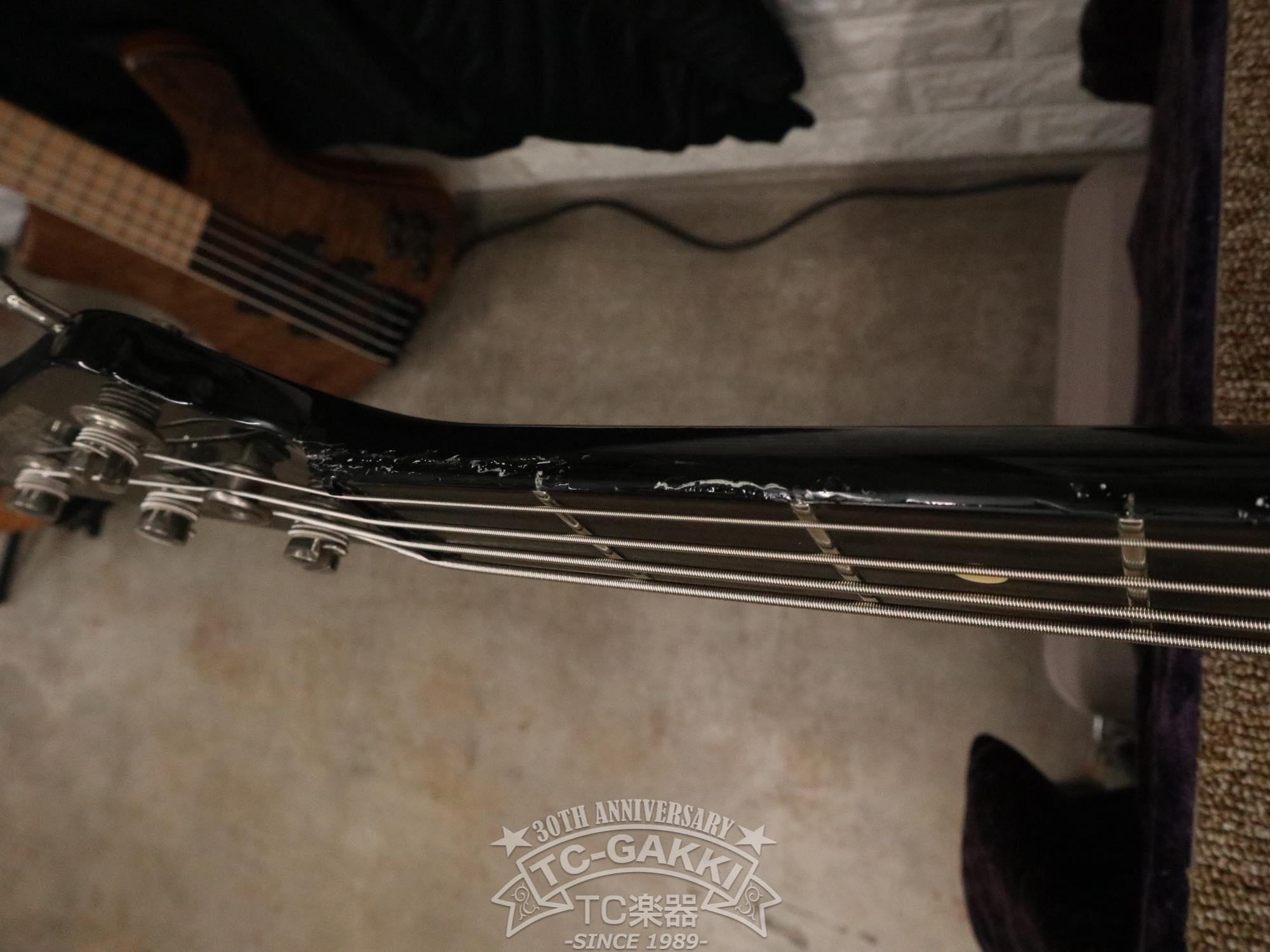 MUSIC MAN StingRay NAMM 100TH ANNIVERSARY LTD EDITIONAnniversary Status Graphite Neck /Classic StingRay 2EQ Body
