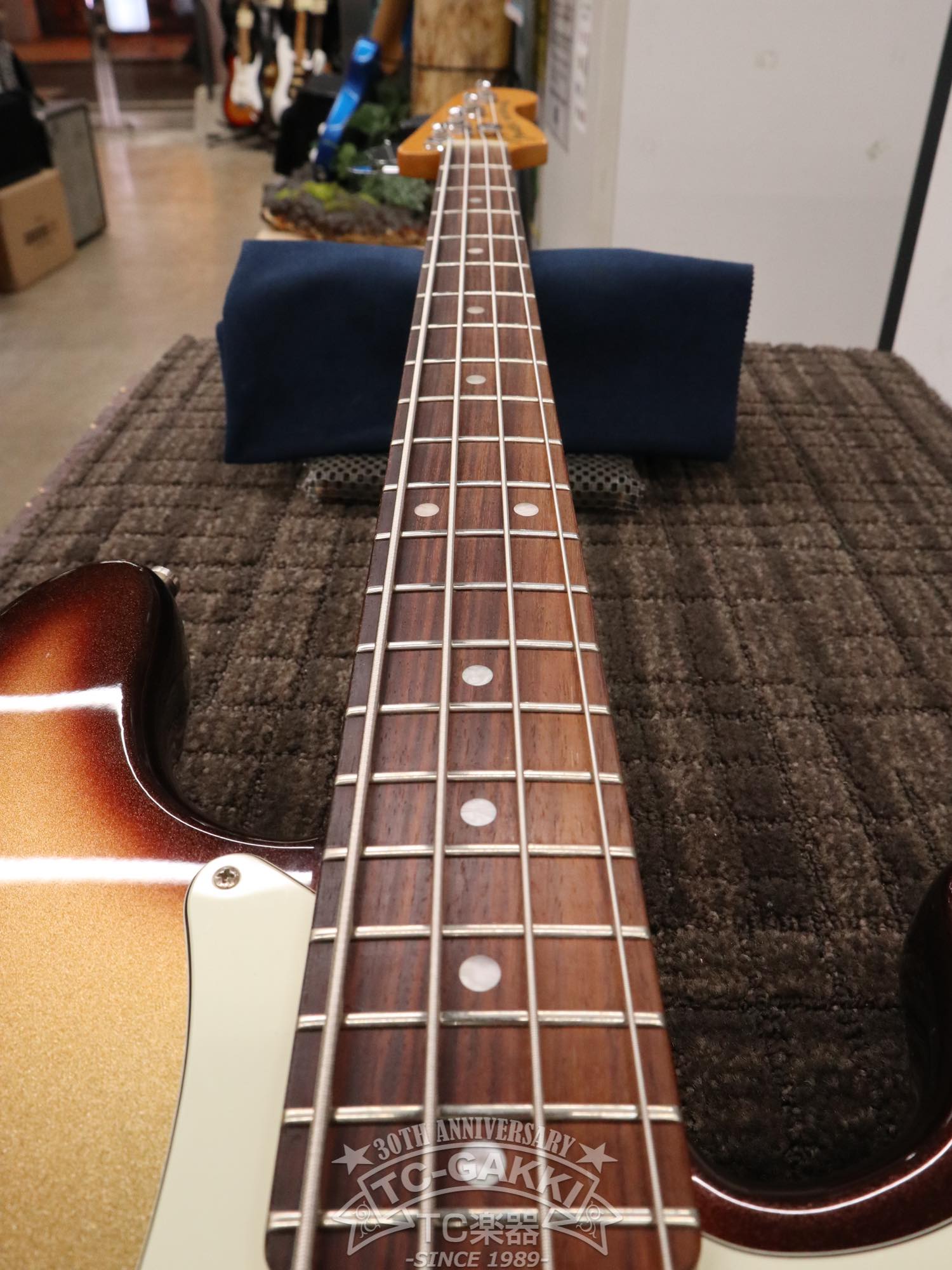 Fender USA 2023 American Ultra Precision Bass