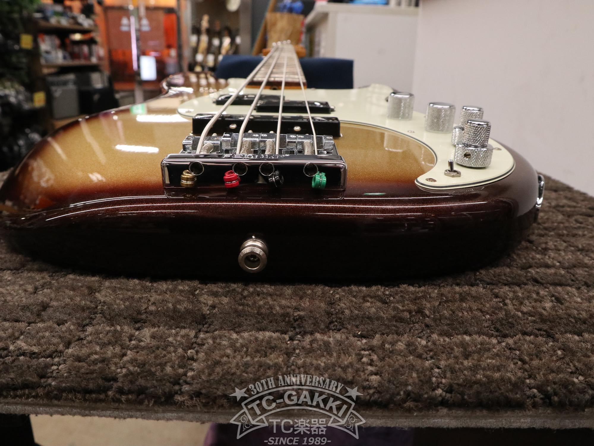 Fender USA 2023 American Ultra Precision Bass