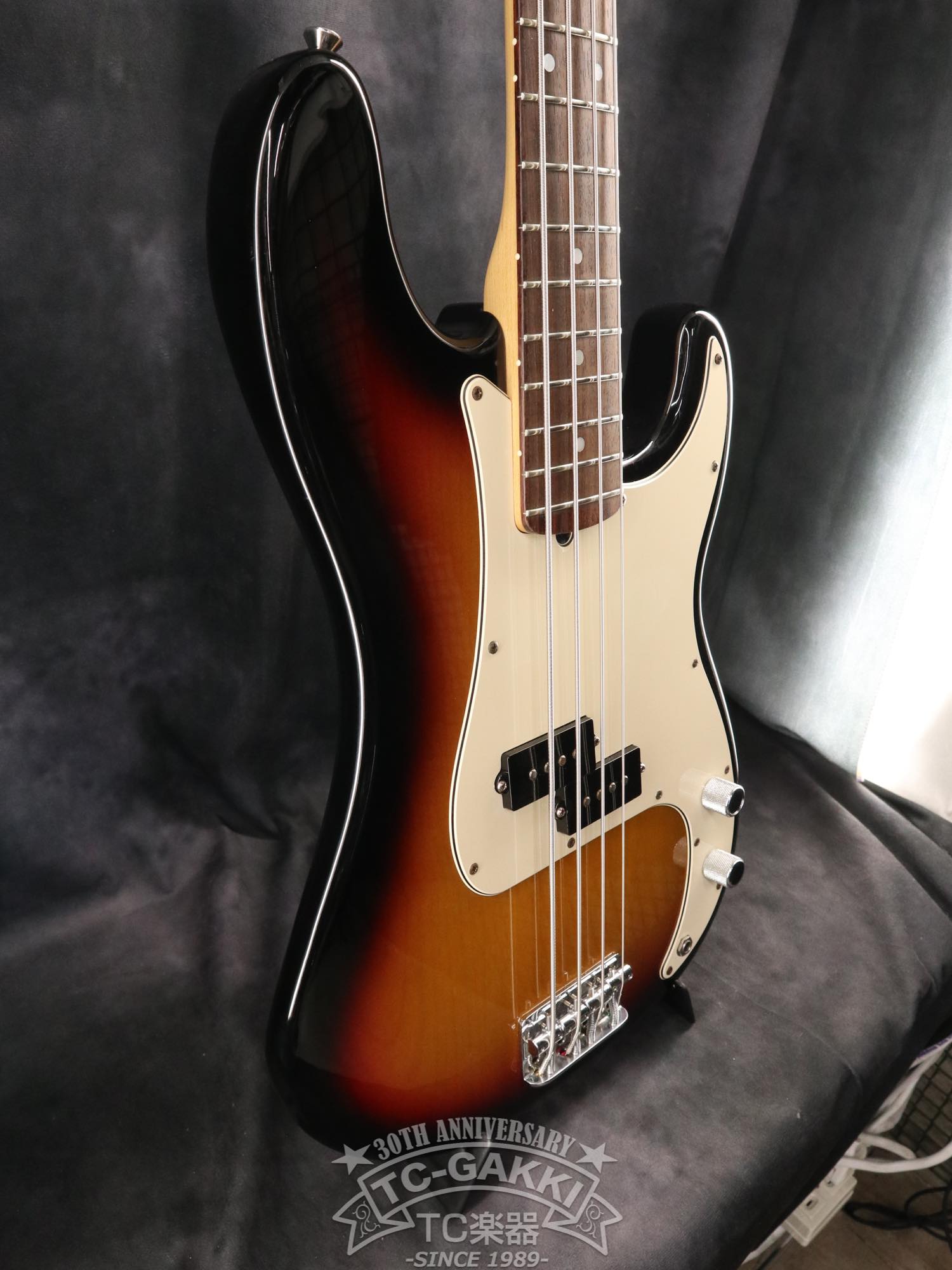 Fender USA 2006 American Standard Precision Bass
