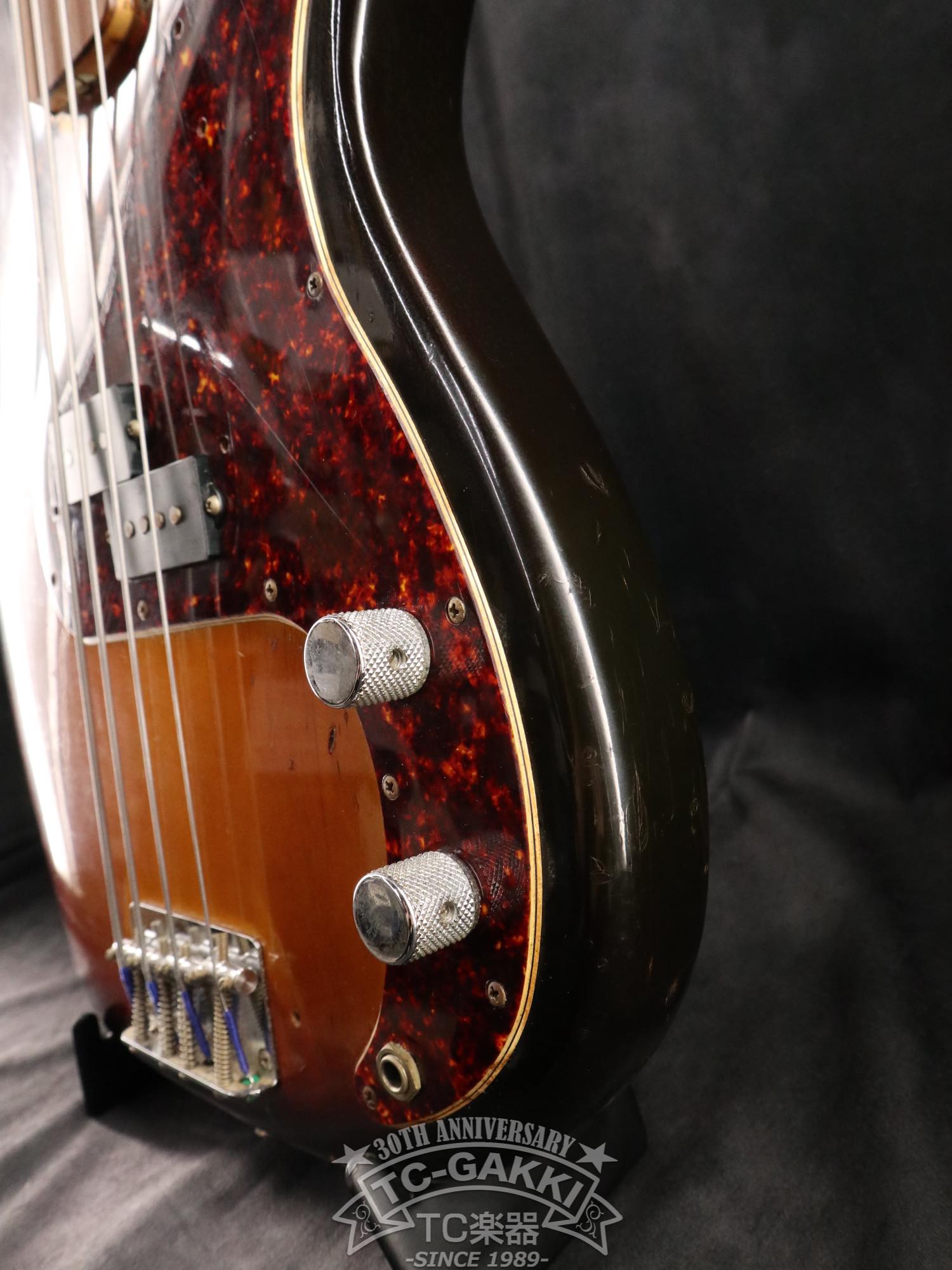 Precision Bass bundlos