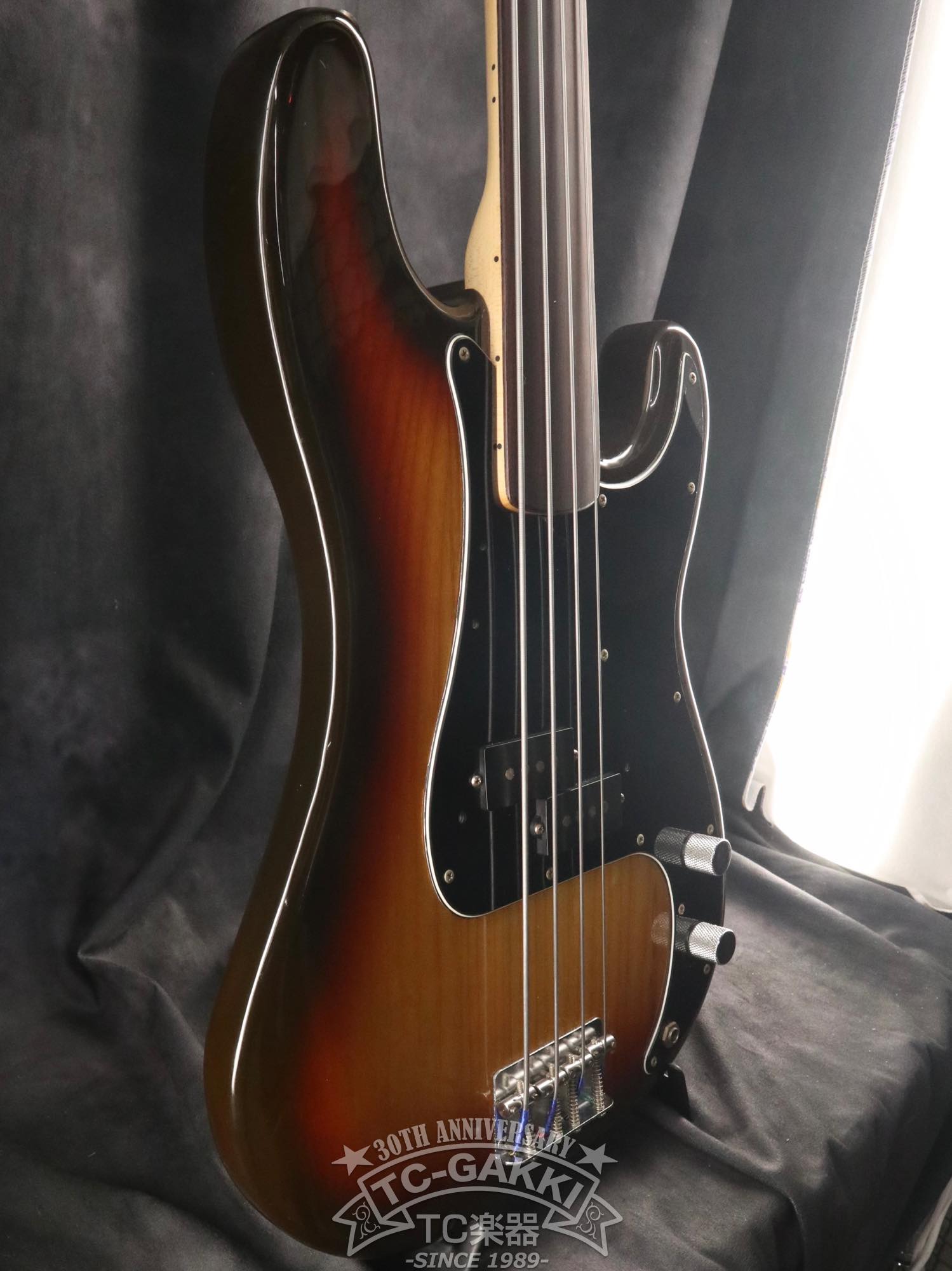 Basse Precision sans frettes de 1980