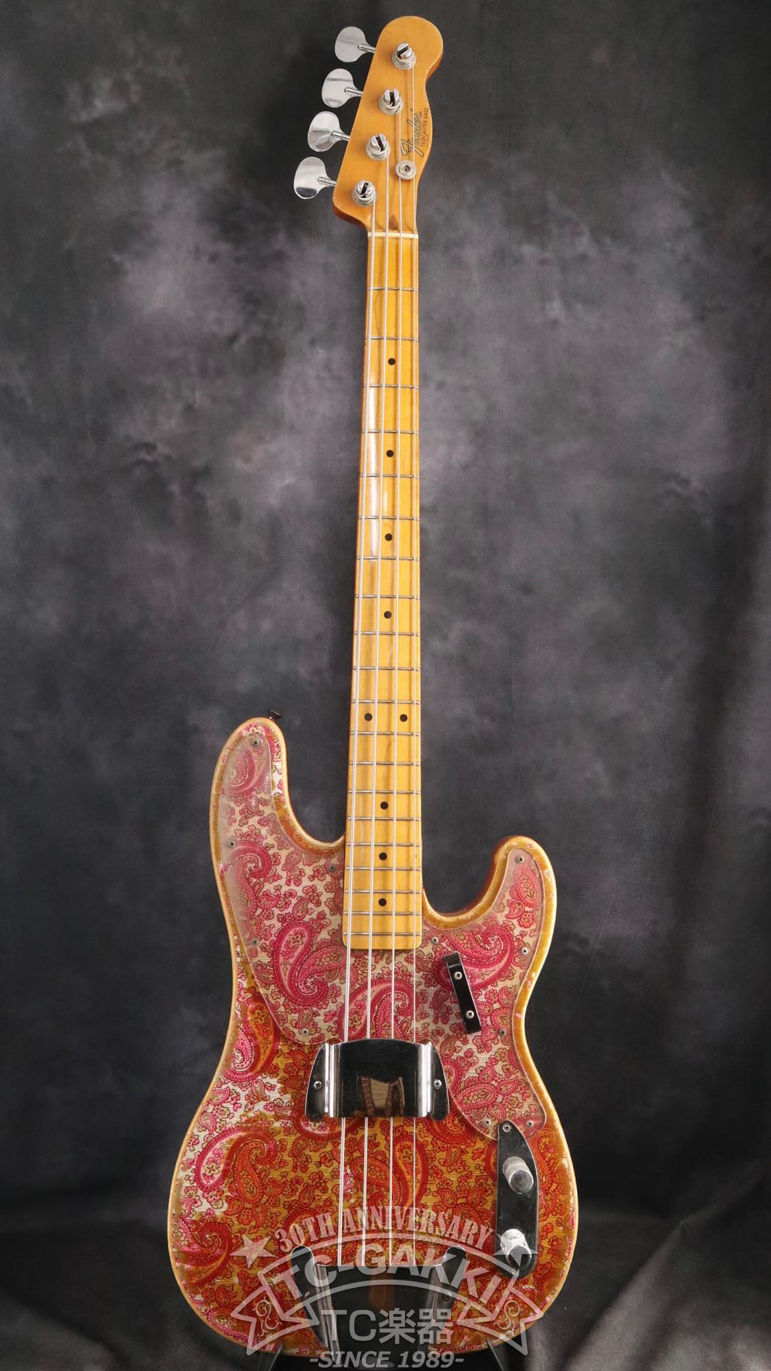 Bajo Telecaster de 1968 «Paisley Red»