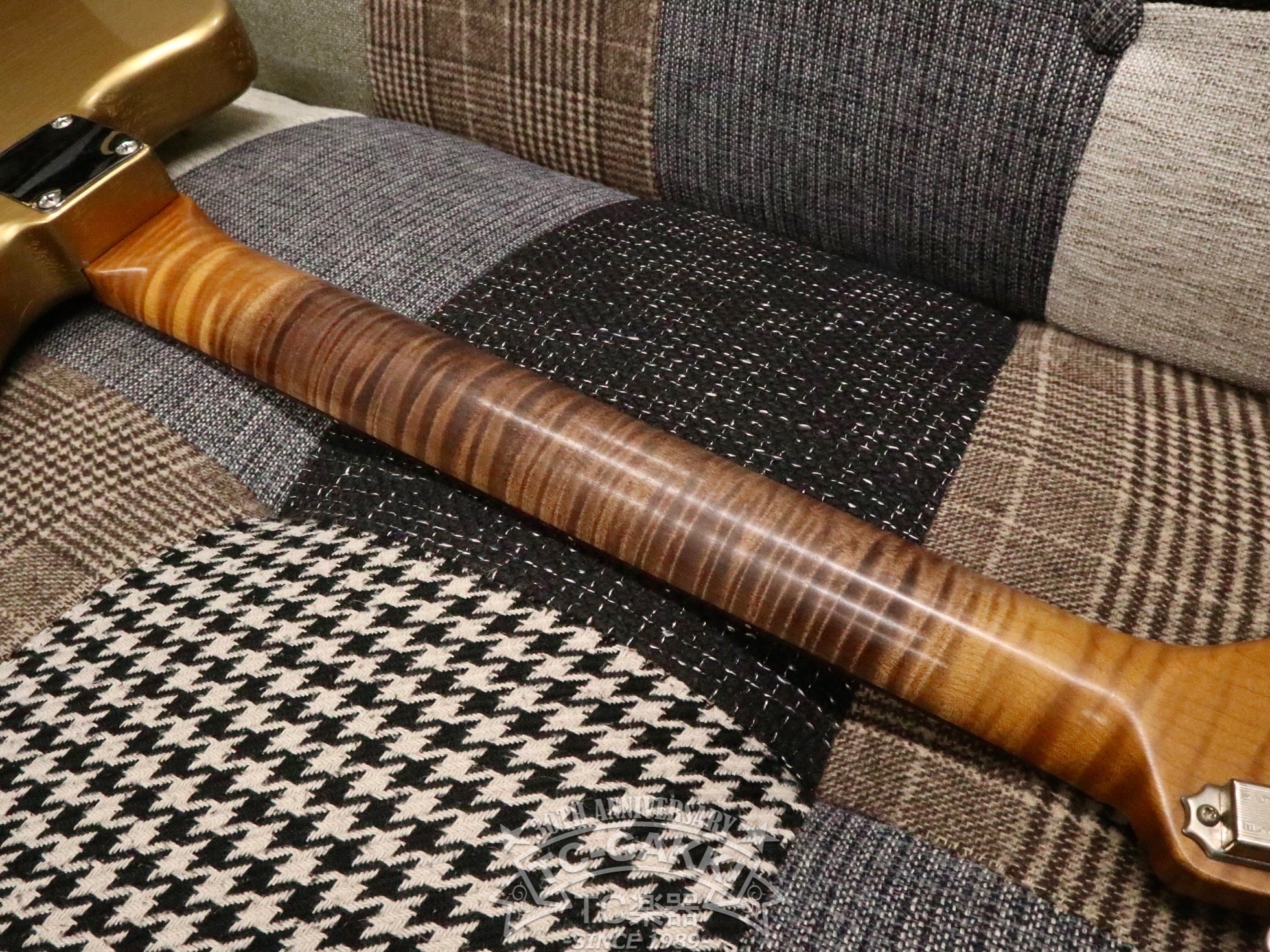 Ronnie Scott Aztec Gold - TC楽器 - TCGAKKI