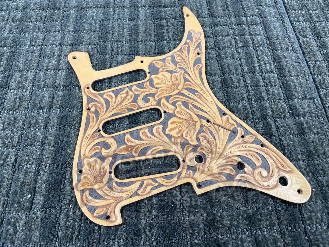 ST Leather Pick guard - TC楽器 - TCGAKKI