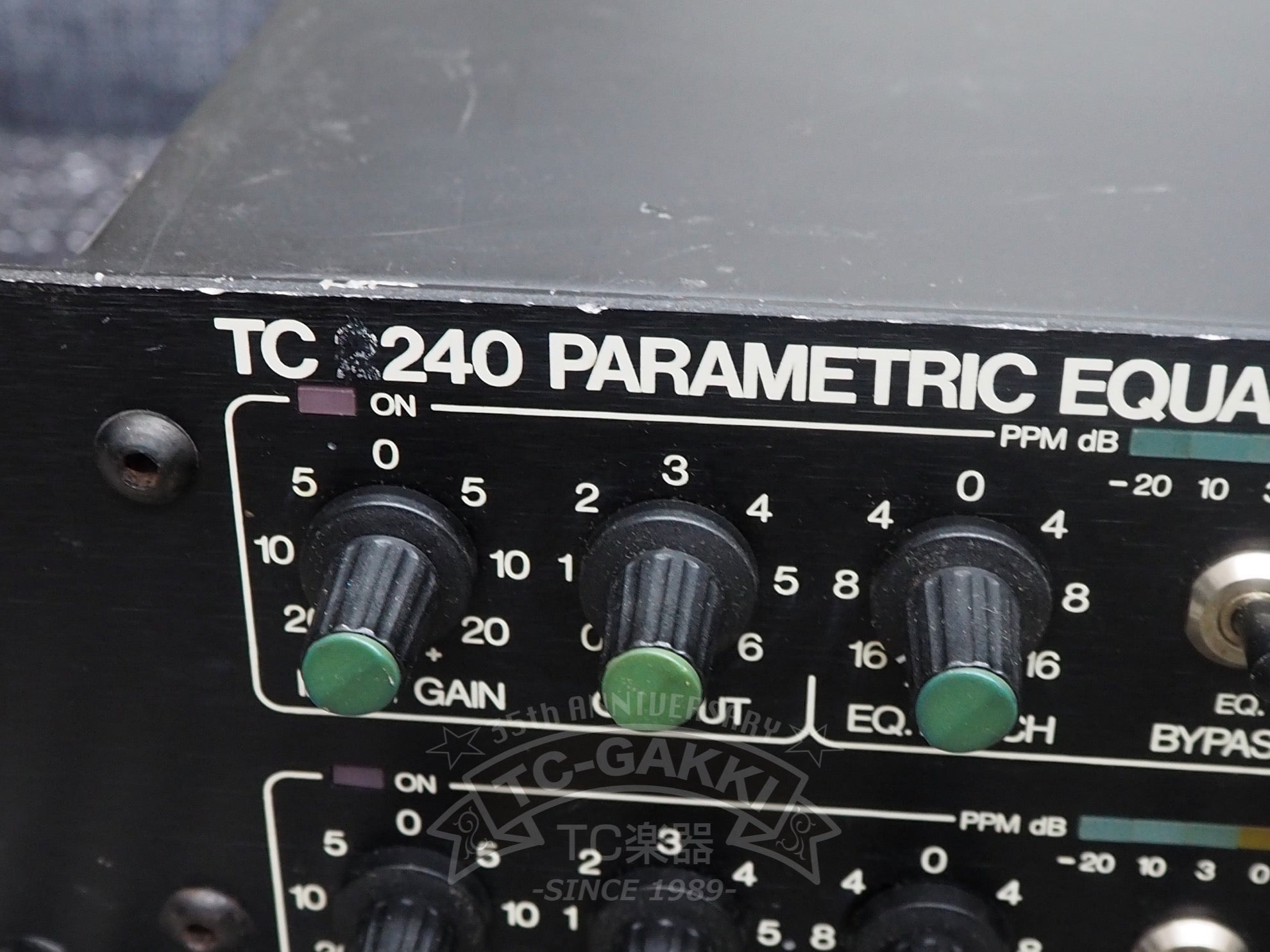 TC2240 PARAMETRIC EQUALIZER/PREAMPLIFIER - TC楽器 - TCGAKKI