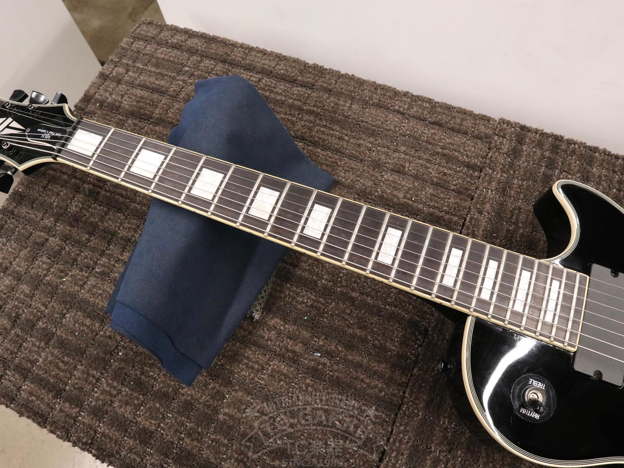 Epiphone Limited- Edition Matthew K. Heafy Les Paul Custom