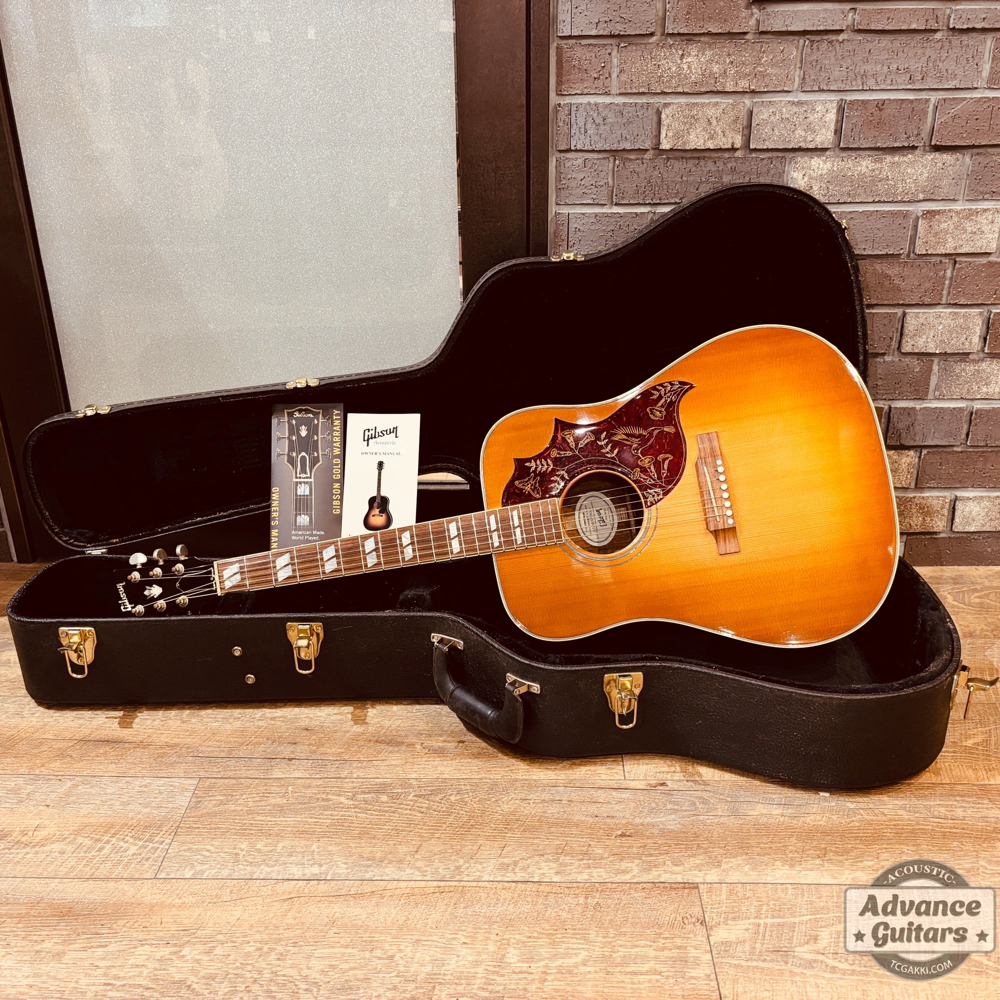 Gibson 2015年製 Hummingbird