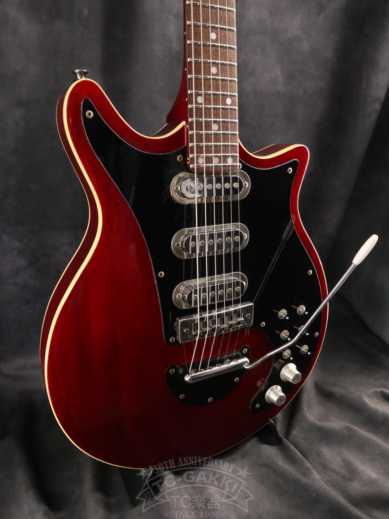 Greco BM-900