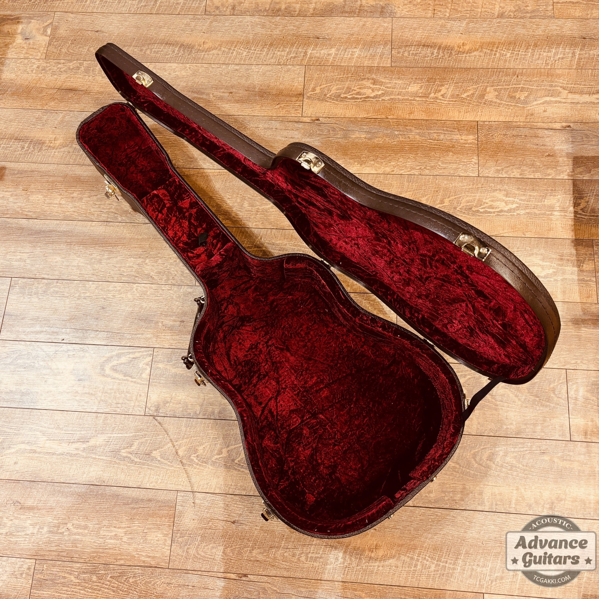 Taylor 2011年製 BTO2011 DNE-ADS/RW