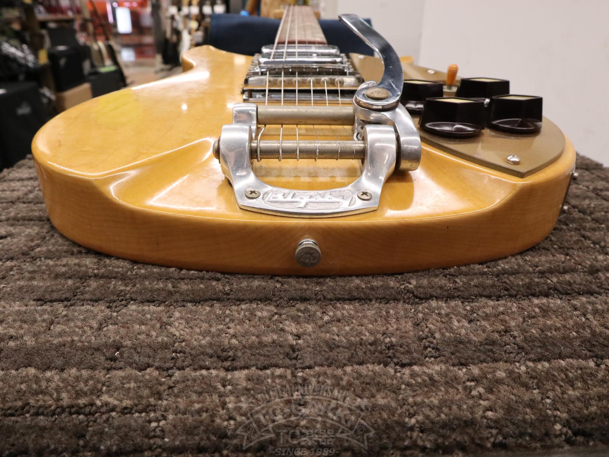 Rickenbacker 325V59