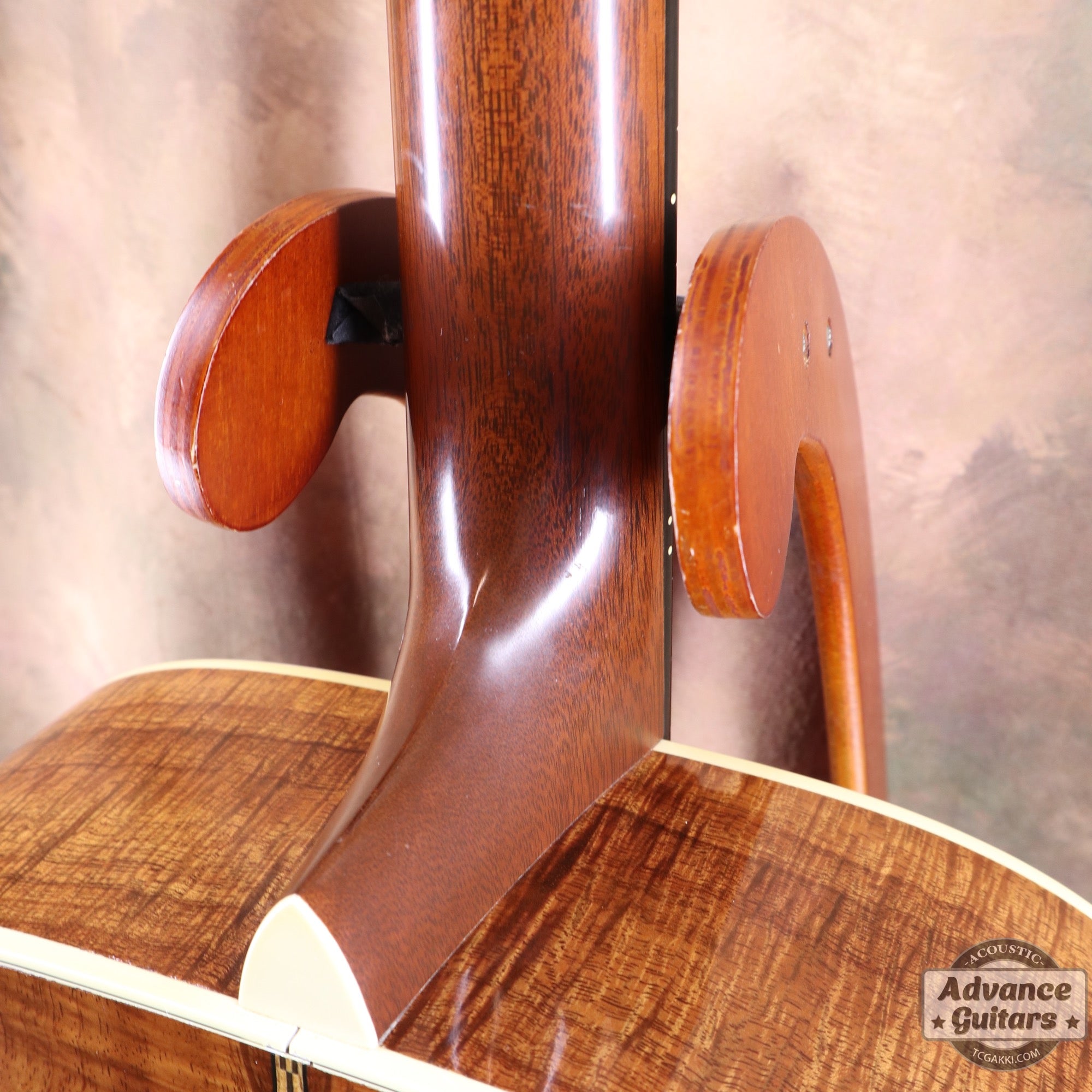 Martin 2001年製 CTM D-28 KOA