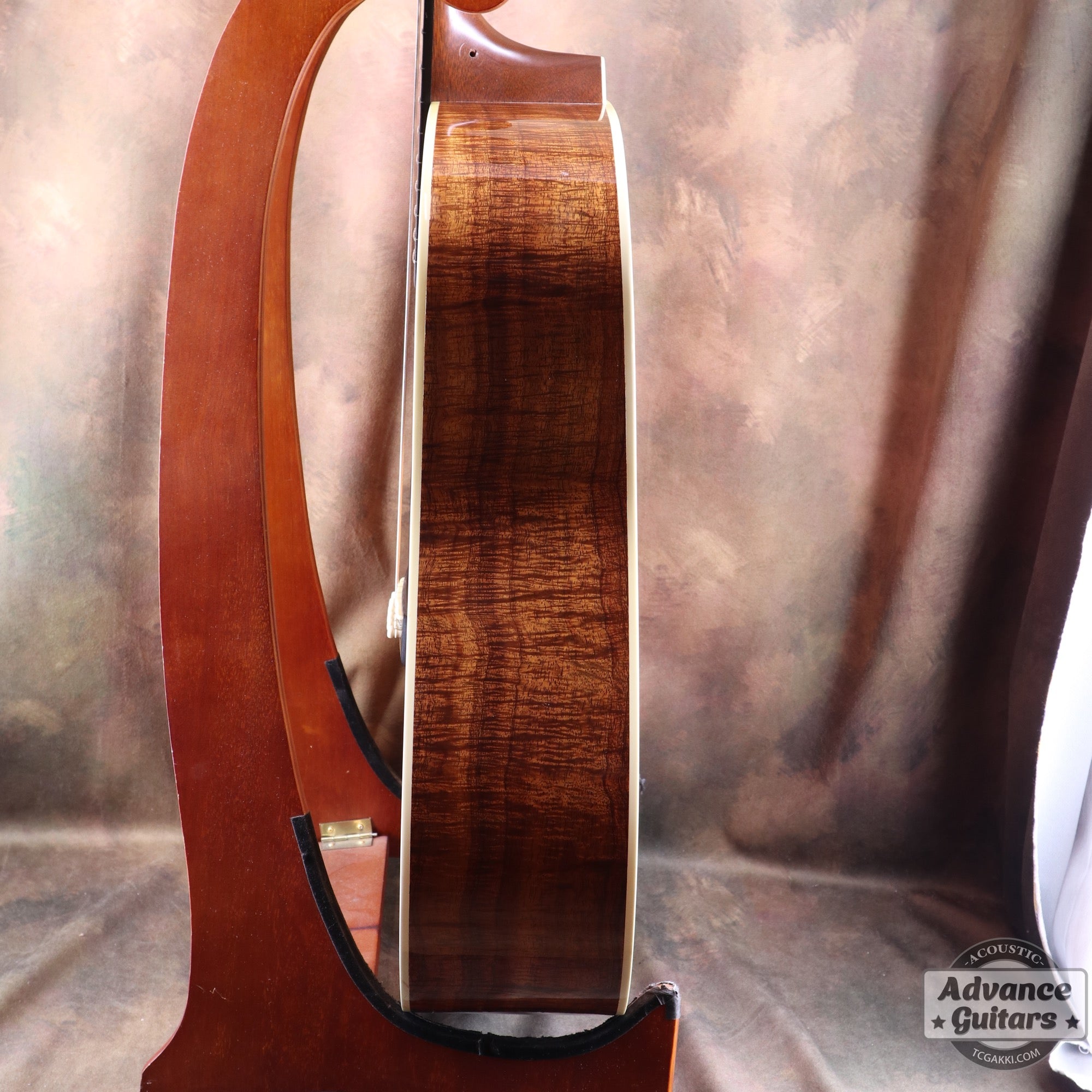 Martin 2001年製 CTM D-28 KOA
