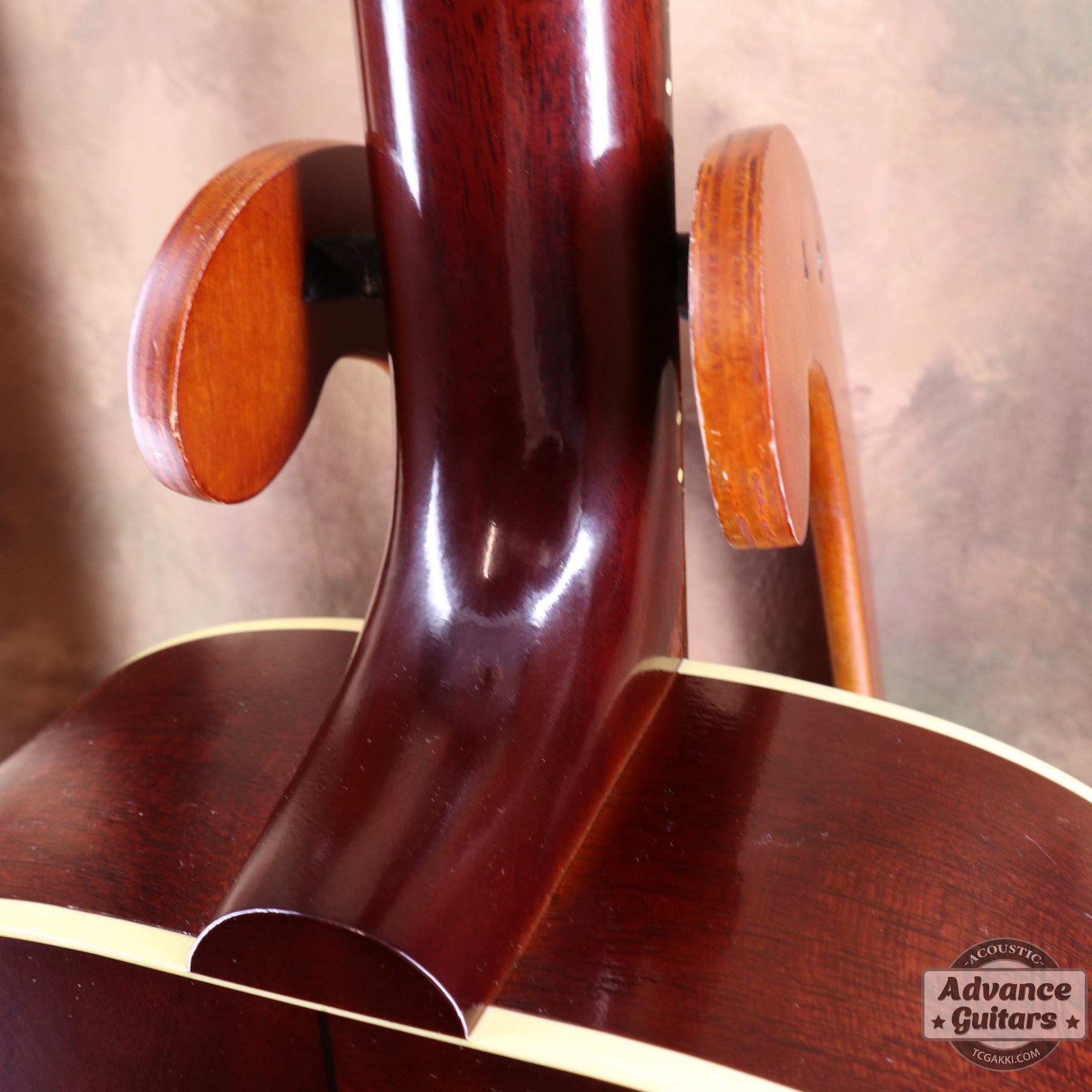 Gibson 2023年製 1942 Banner J-45