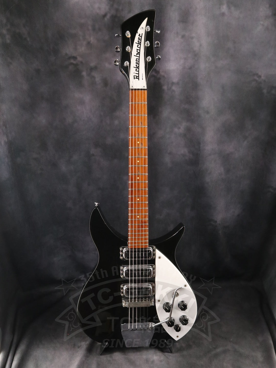 Rickenbacker 325v63