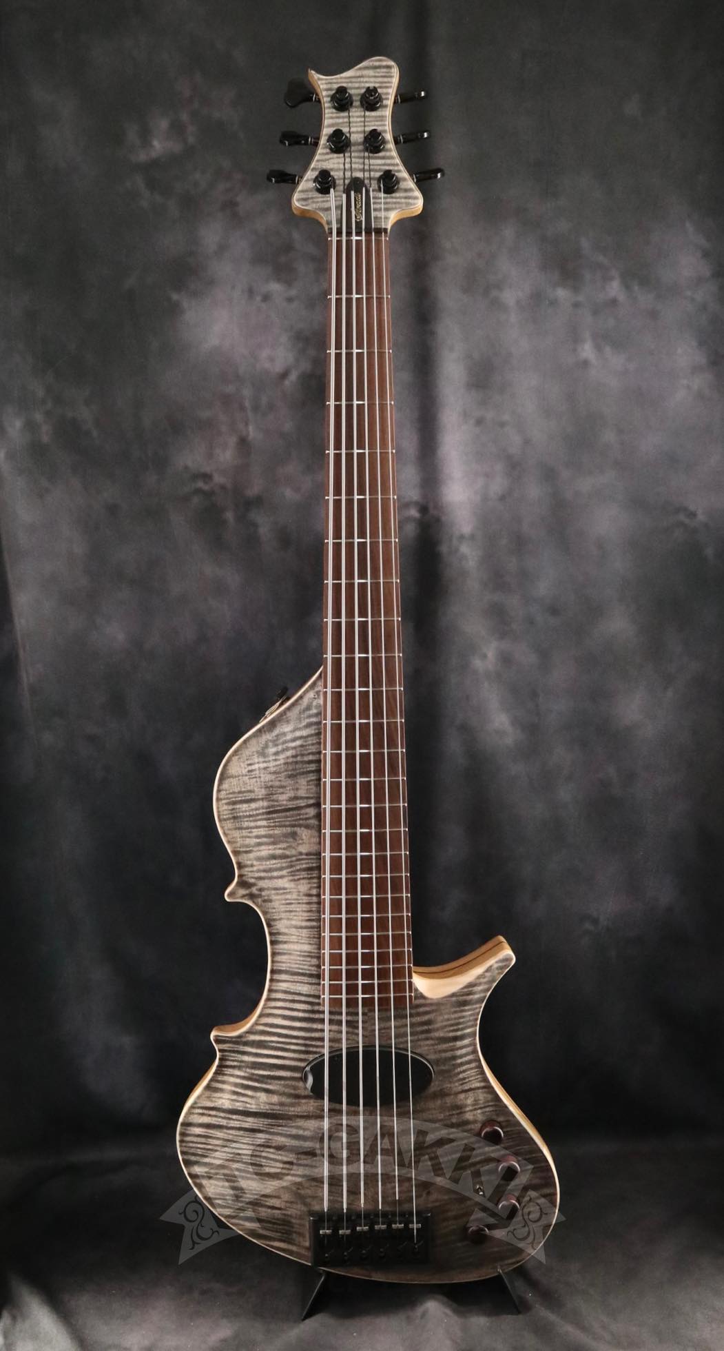 Stradi Symphony VI