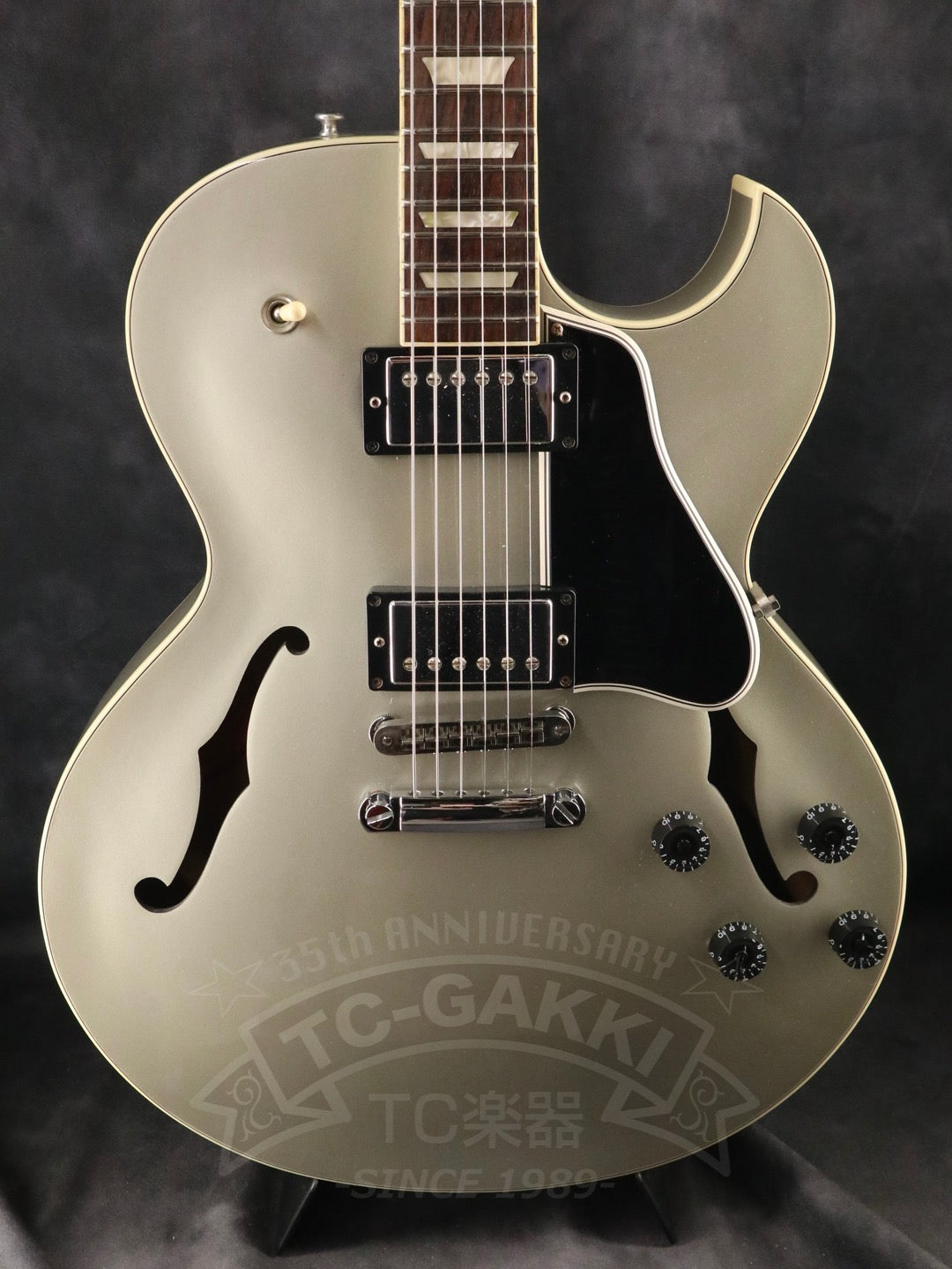 Gibson Custom Shop ES-137