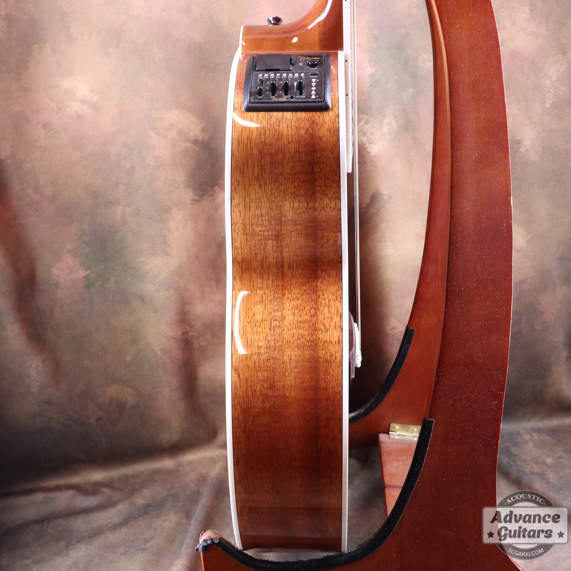 Takamine 2012年製 PTU131KC N