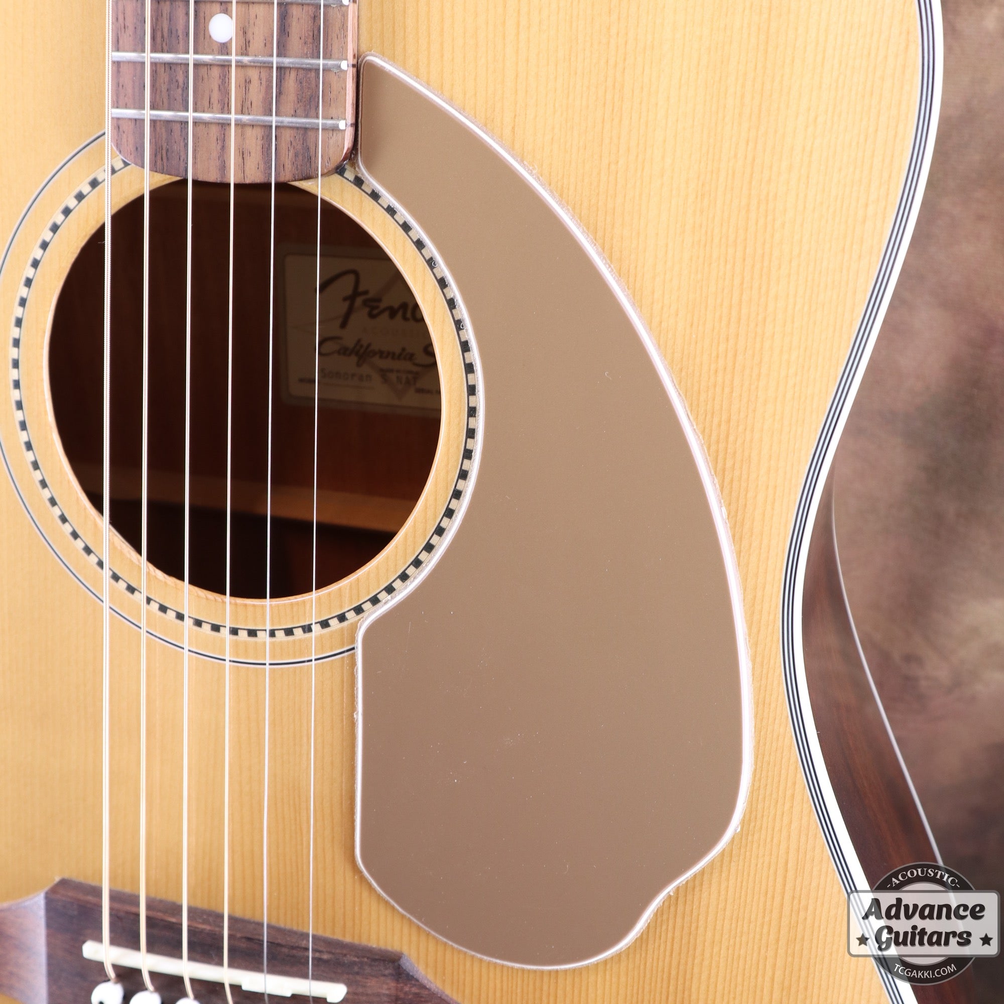 Fender Sonoran S