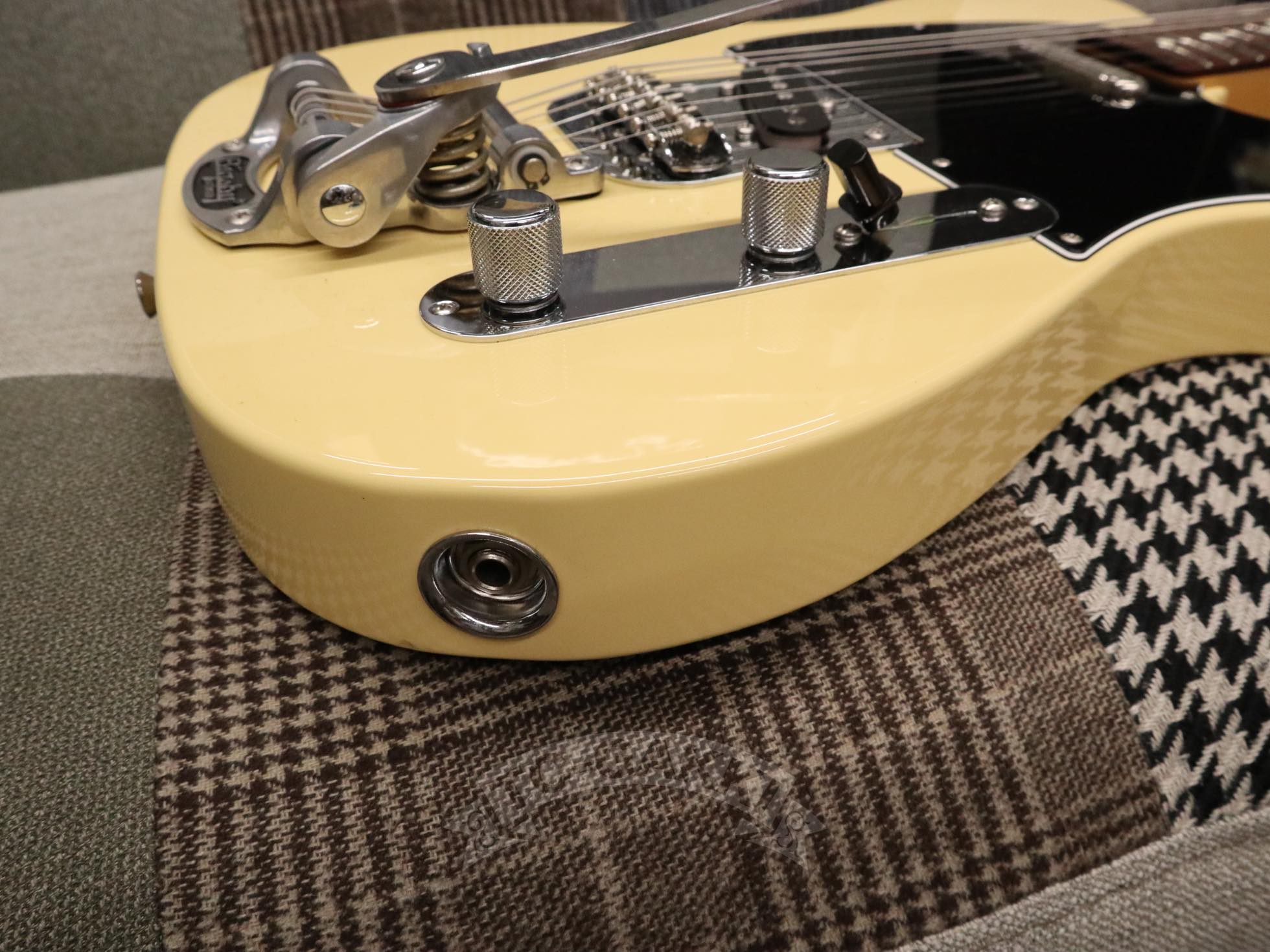 Fender Japan 2022 MIJ LTD Traditional II 60s Telecaster w/Bigsby