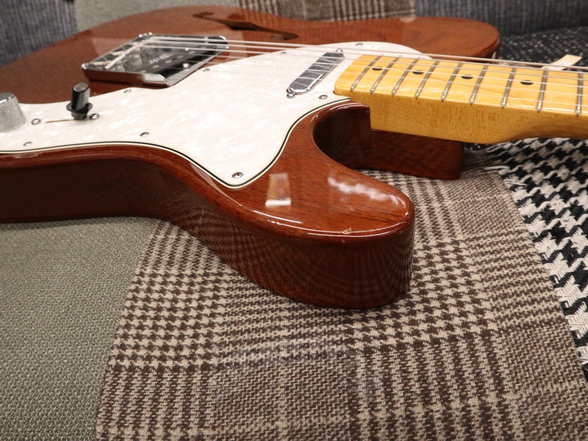 Fender USA FSR 69 Telecaster Thinline